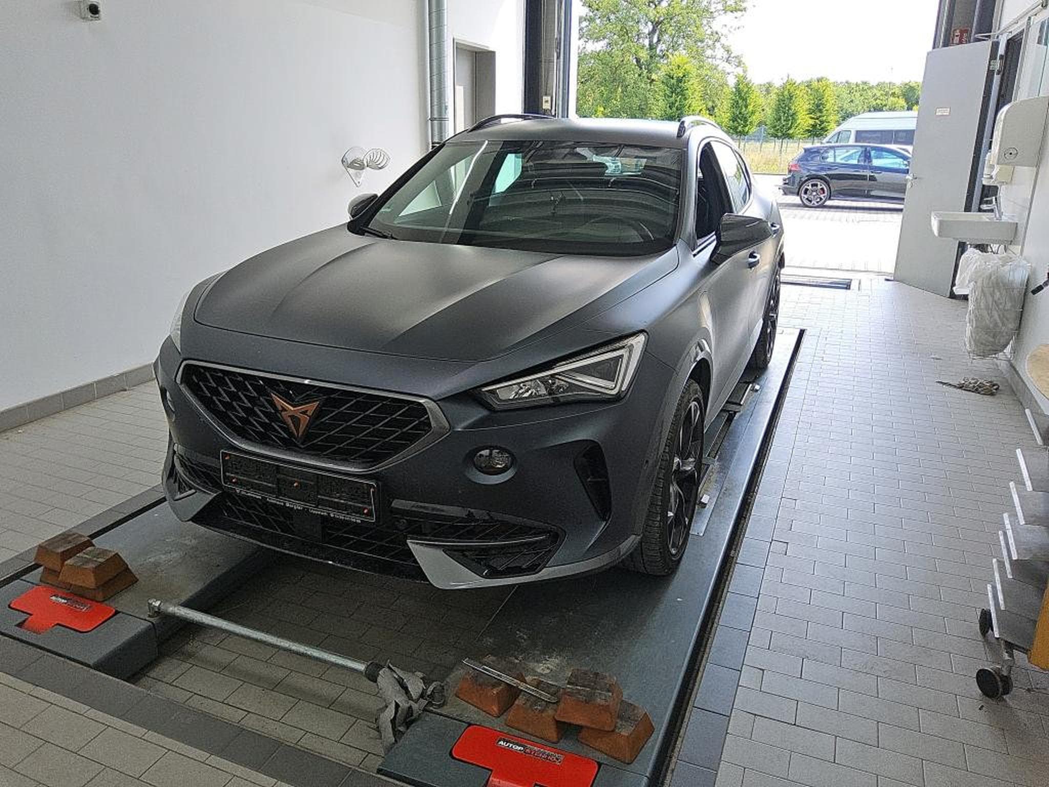 Cupra Formentor VZ 245CV eHybrid DSG6  *ACC* KEYLESS * HAYON* (2022) - Foto 1