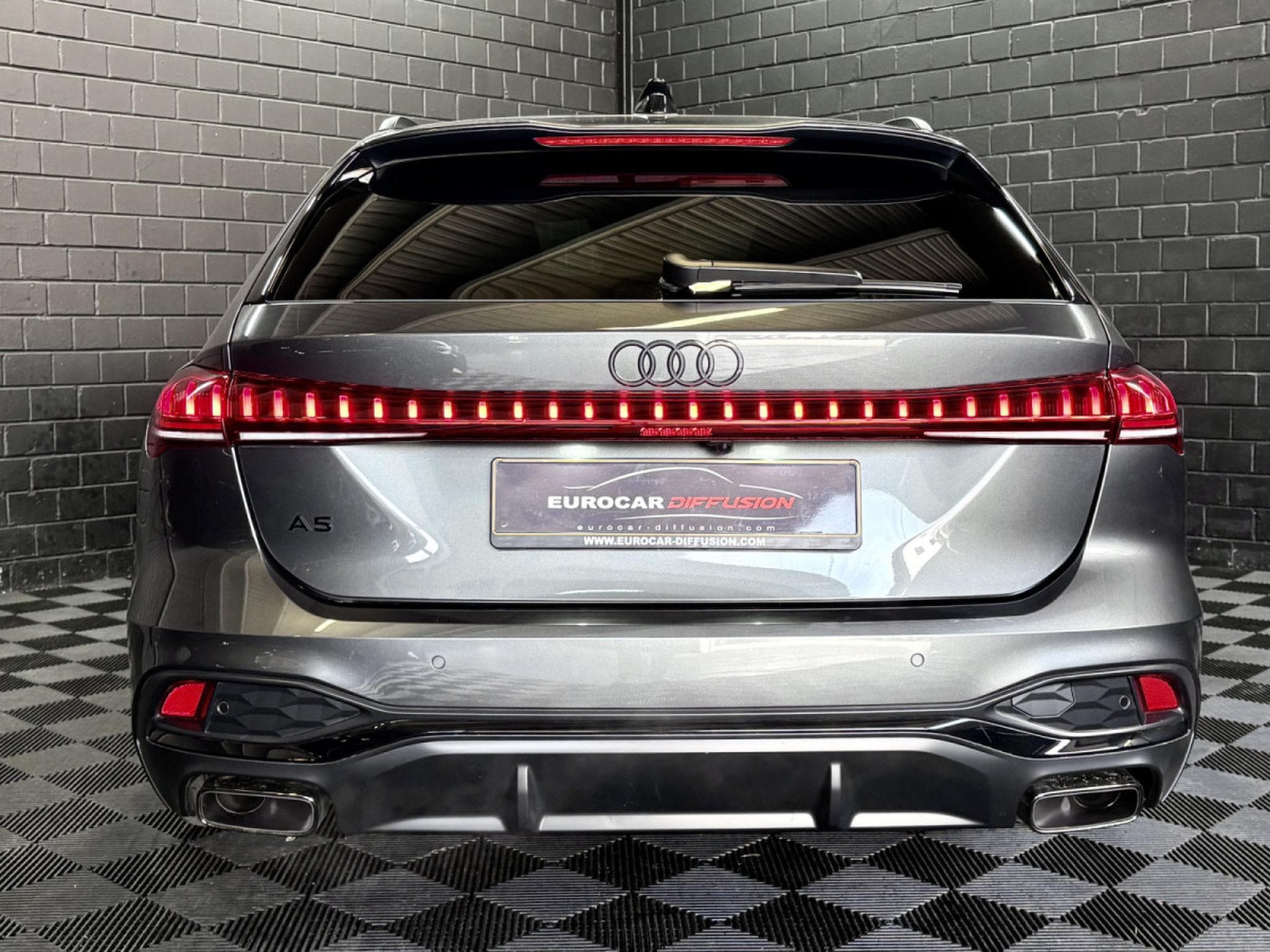Audi A5 2.0 TFSI 204 CV AVANT TECH PLUS S TRONIC S-LINE PLUS *360°* (2025) - Foto 5
