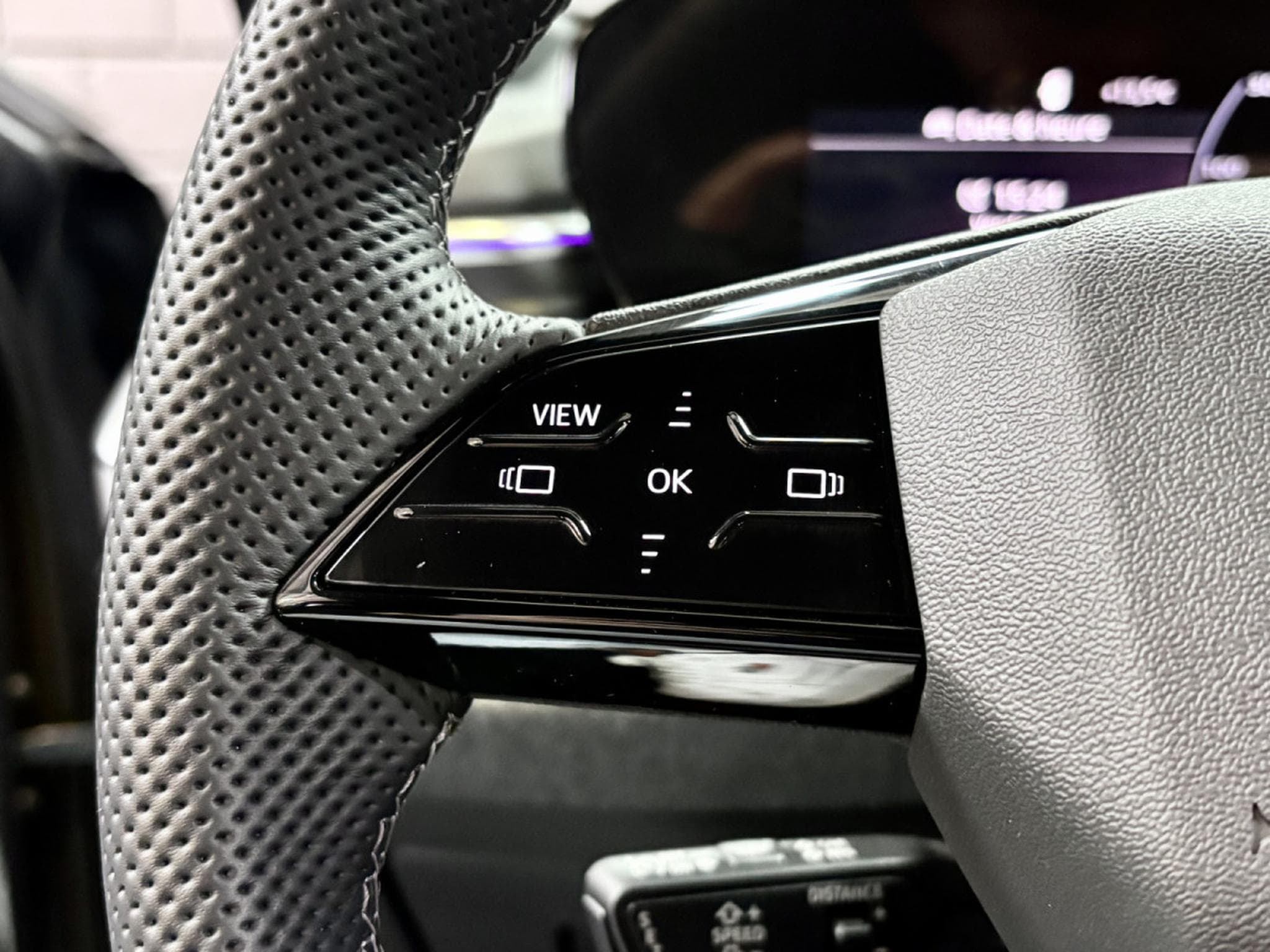 Audi A5 2.0 TFSI 204 CV AVANT TECH PLUS S TRONIC S-LINE PLUS *360°* (2025) - Foto 9