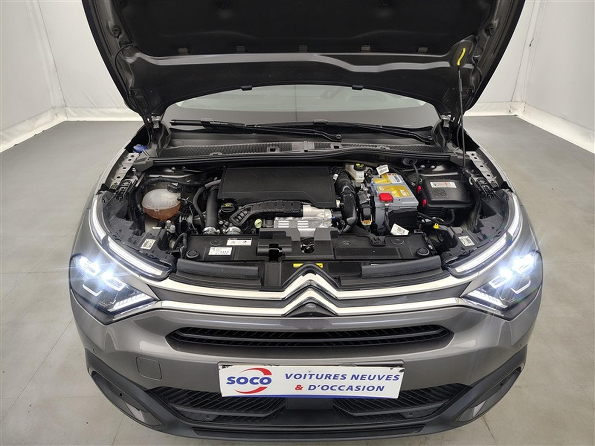 Citroen C4 1.2 PureTech 130cv EAT8 Shine NAVI / CUIR / TOIT PANO / HUD (2021) - Photo 20