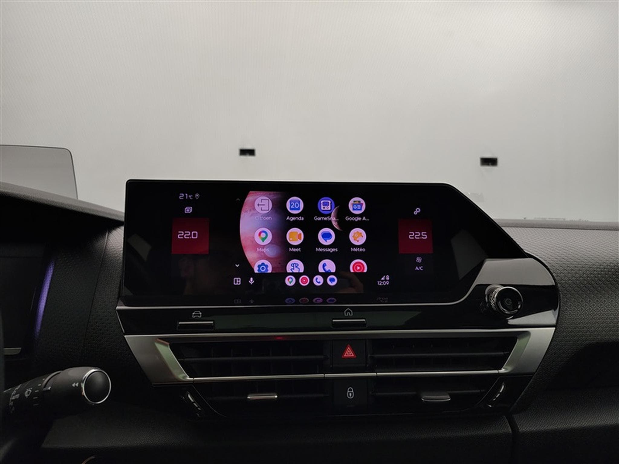 Citroen C4 1.2 PureTech 130cv EAT8 Shine NAVI / CUIR / TOIT PANO / HUD (2021) - Photo 21