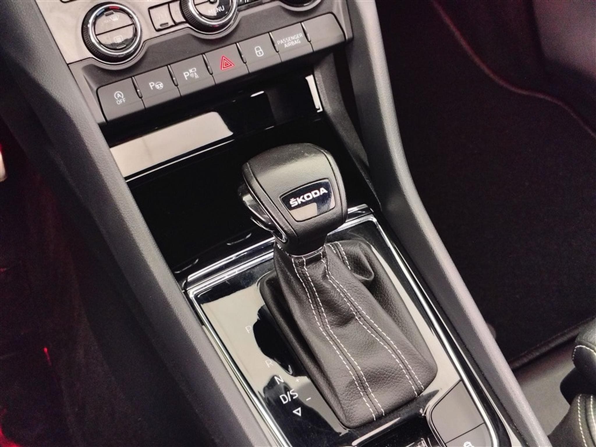 Skoda Kodiaq 2.0 CR TDi Sportline II 7pl. DSG (2023) - Photo 12