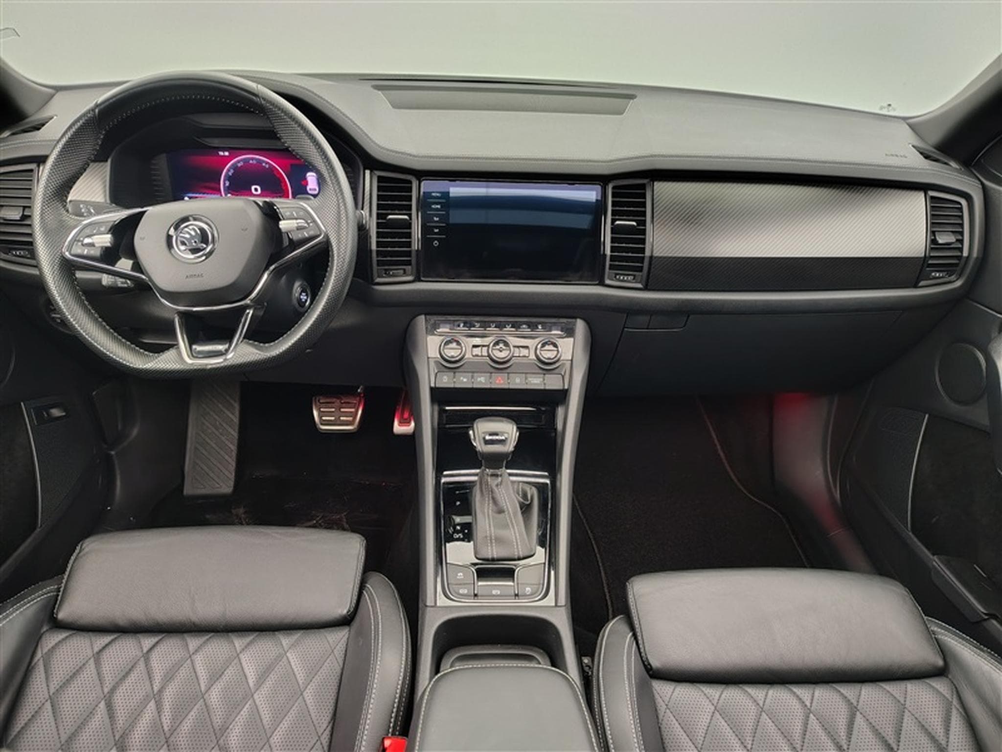 Skoda Kodiaq 2.0 CR TDi Sportline II 7pl. DSG (2023) - Photo 8