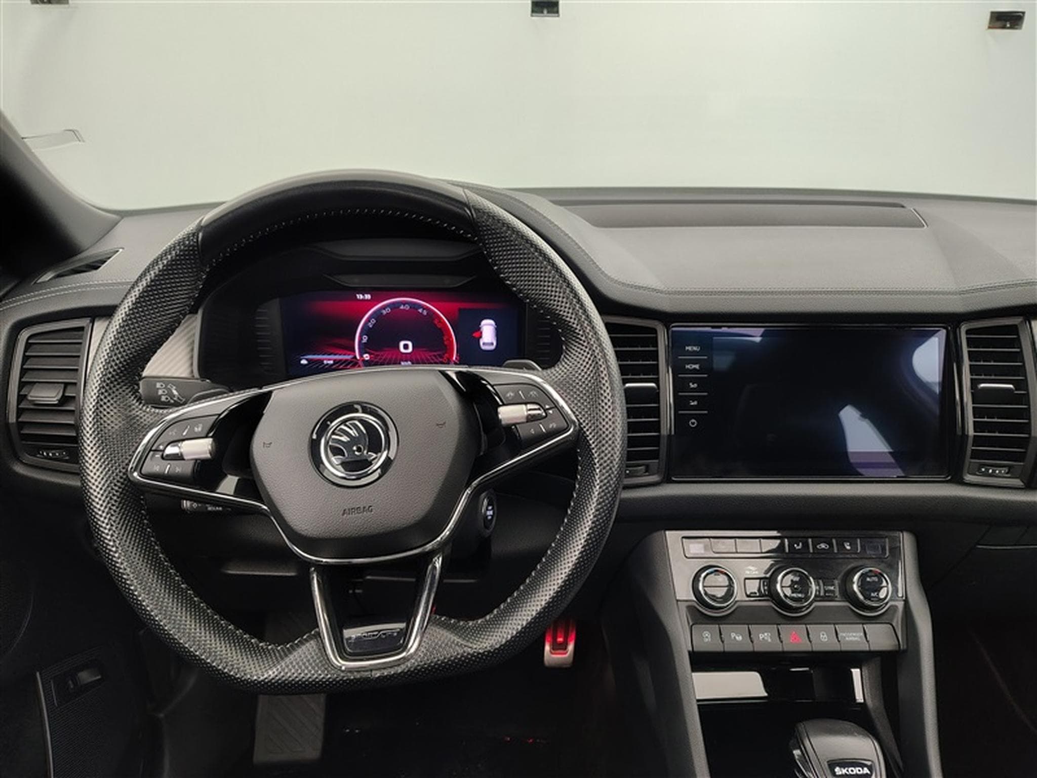 Skoda Kodiaq 2.0 CR TDi Sportline II 7pl. DSG (2023) - Photo 9