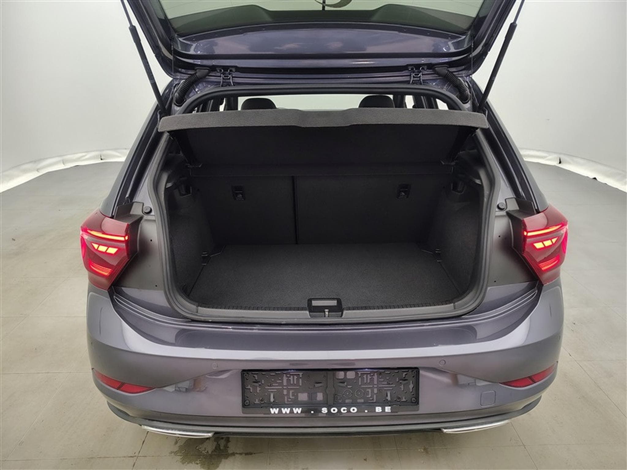 VW Polo 1.0 TSI 95cv R-Line CARPLAY / FULL LED / CAMERA / JA 17" (2025) - Photo 14