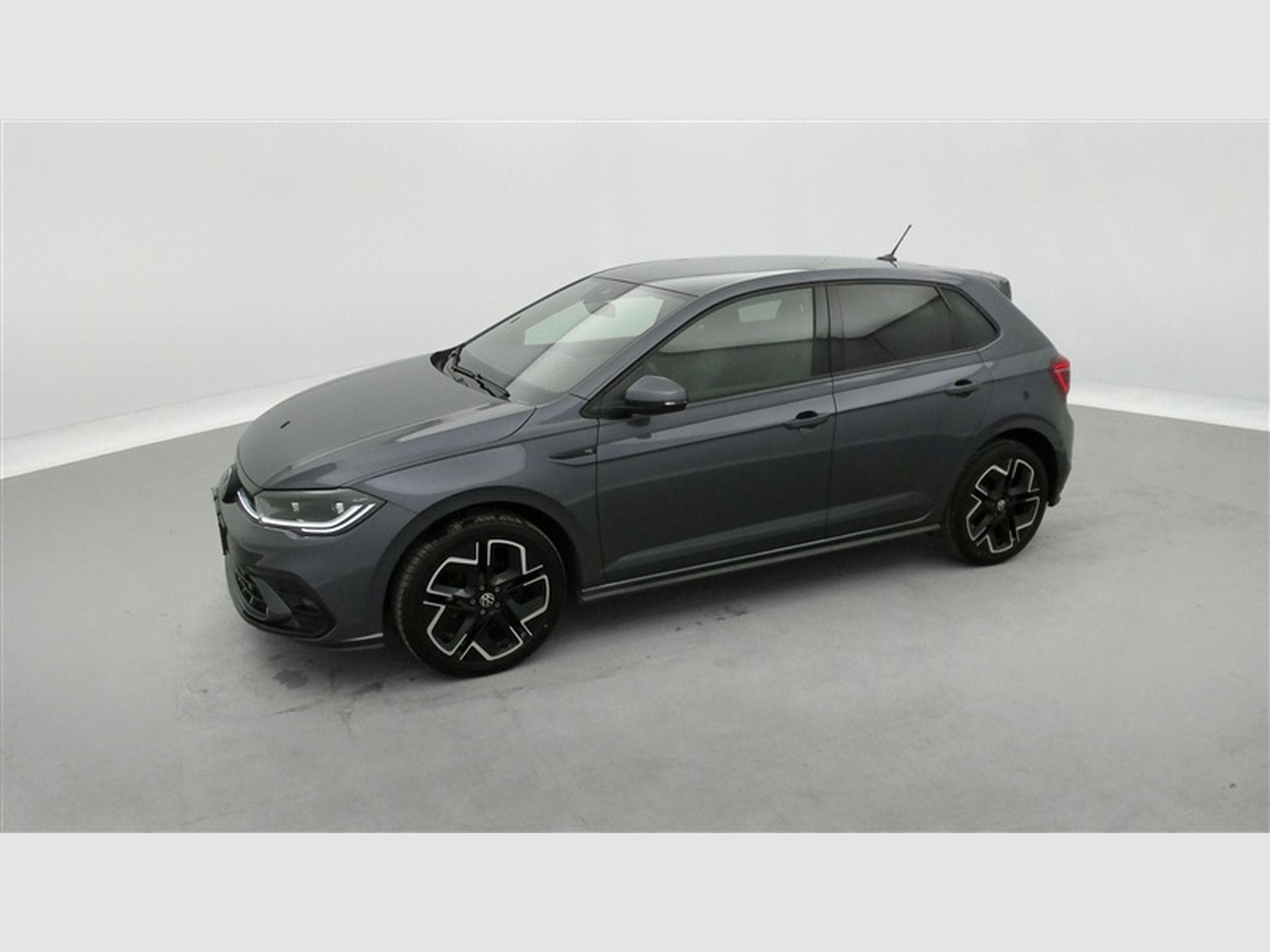 VW Polo 1.0 TSI 95cv R-Line CARPLAY / FULL LED / CAMERA / JA 17" (2025) - Photo 21