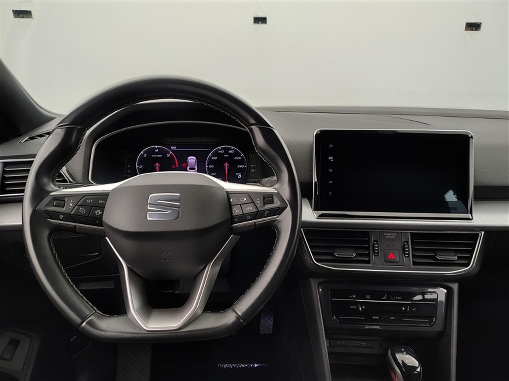 Seat Tarraco 2.0 CR TDi Move! DSG 7PL NAVI / FULL LED (2023) - Photo 9