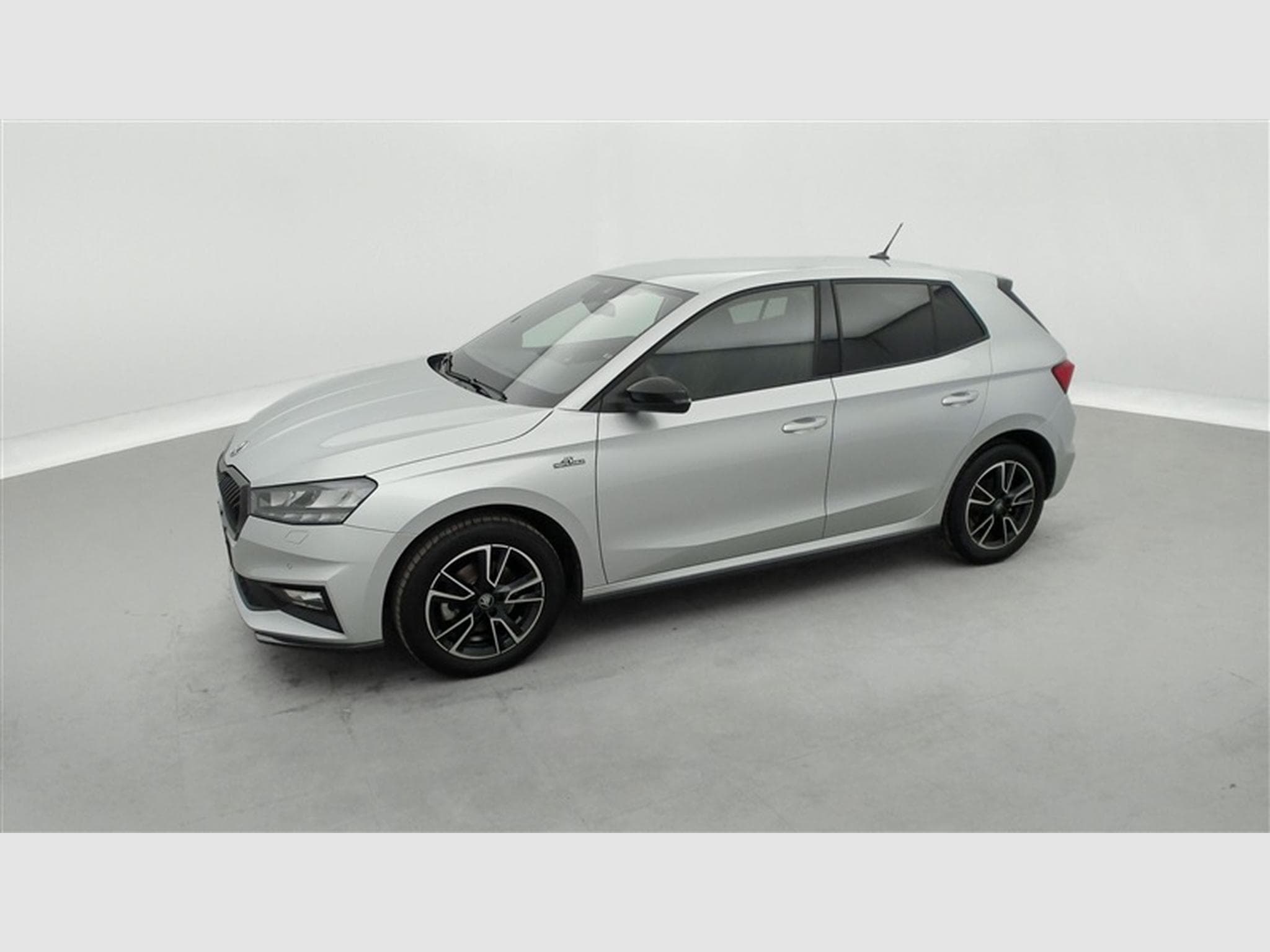 Skoda Fabia 1.0 TSI Monte Carlo DSG (2025) - Photo 21