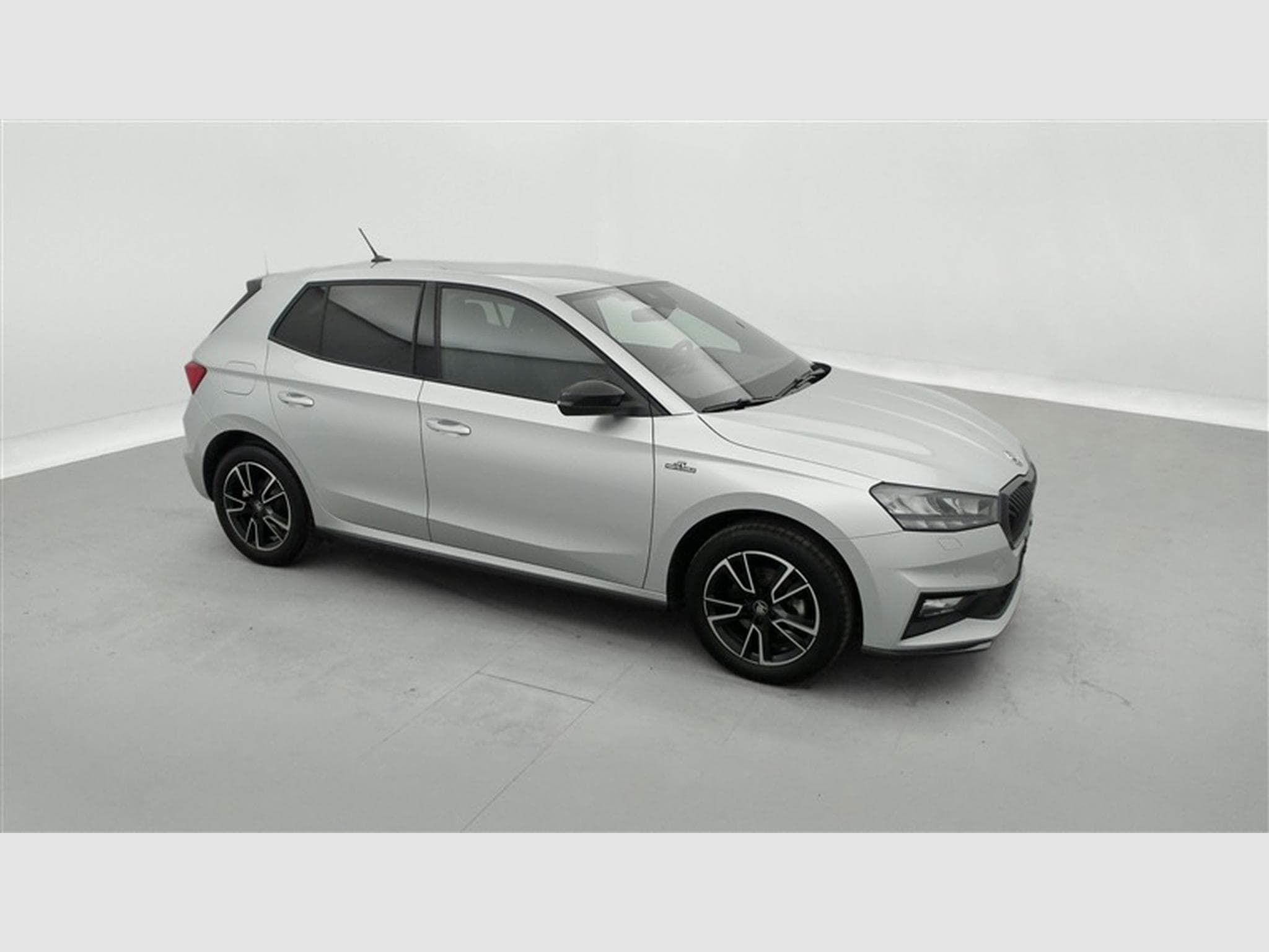 Skoda Fabia 1.0 TSI Monte Carlo DSG (2025) - Photo 23