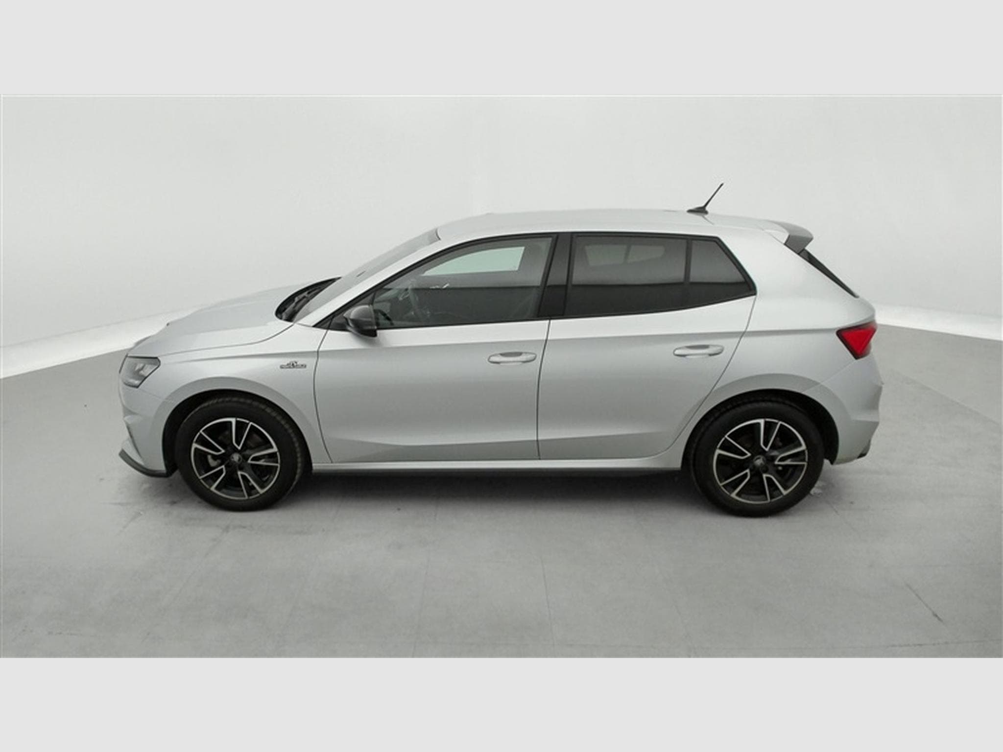 Skoda Fabia 1.0 TSI Monte Carlo DSG (2025) - Photo 3