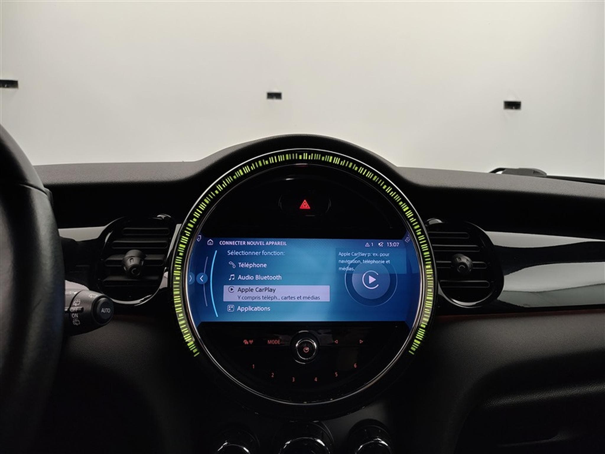 MINI Cooper 1.5 One 5P/NAVI/FULL LED/JA/PDC (2022) - Photo 20