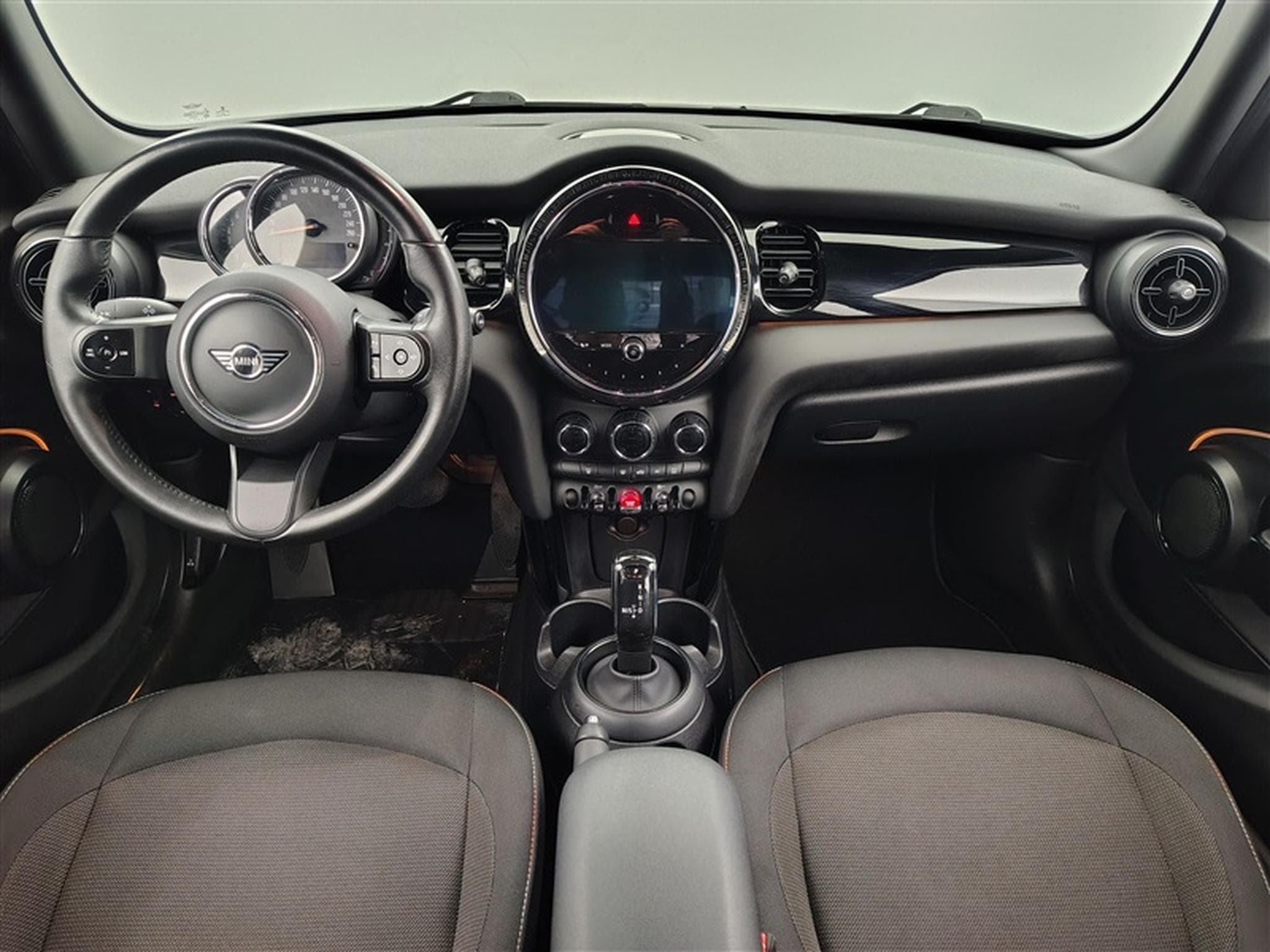 MINI Cooper 1.5 One 5P/NAVI/FULL LED/JA/PDC (2022) - Photo 8
