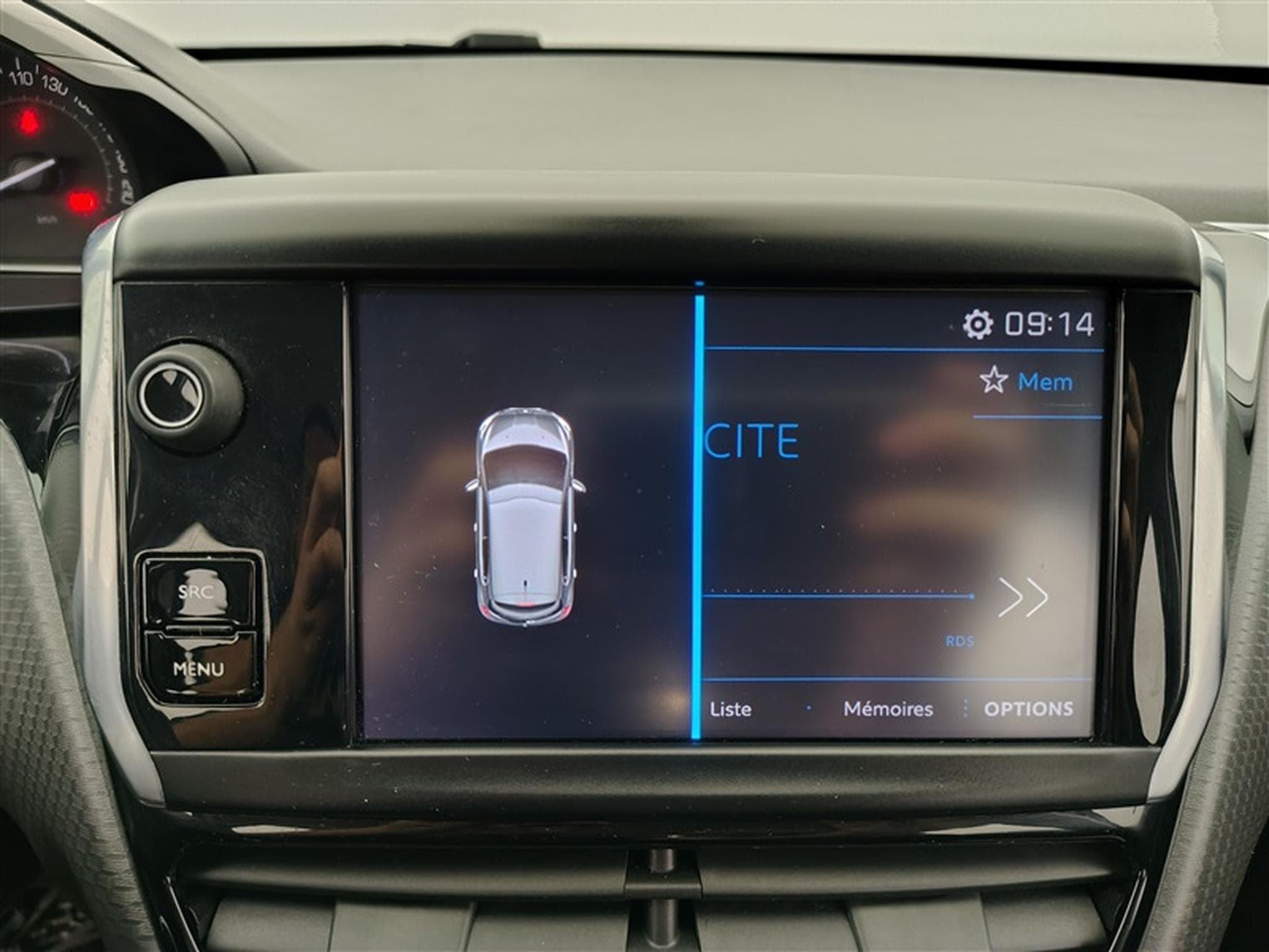 Peugeot 208 1.2i PureTech Signature CARPLAY / PDC / CLIM (2019) - Photo 17