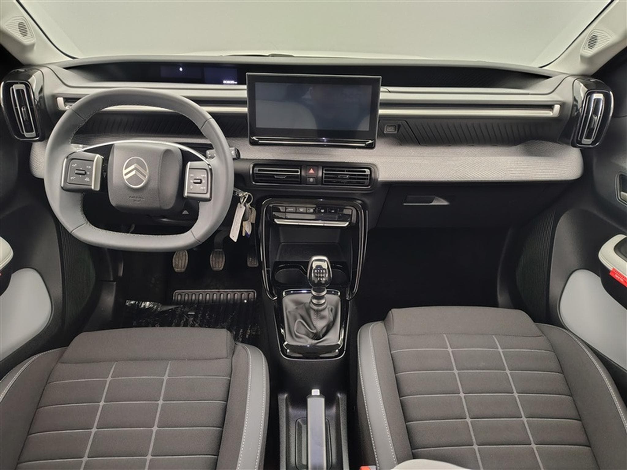 Citroen C3 1.2i PureTech 100cv Max CARPLAY / FULL LED / PDC AR (2025) - Photo 8