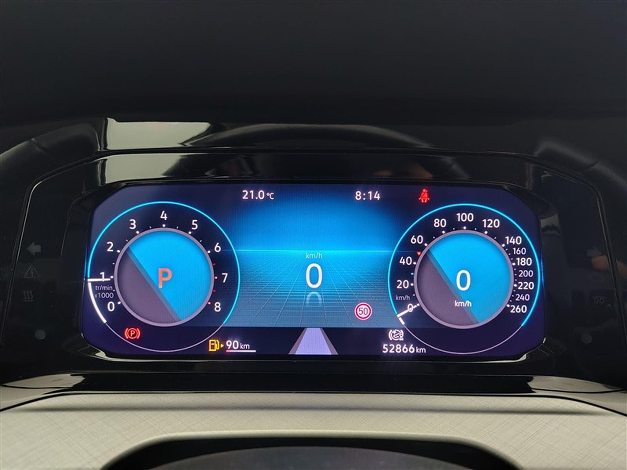 VW Golf 1.0 eTSI Life DSG NAVI / FULL LED / CARPLAY (2023) - Photo 10