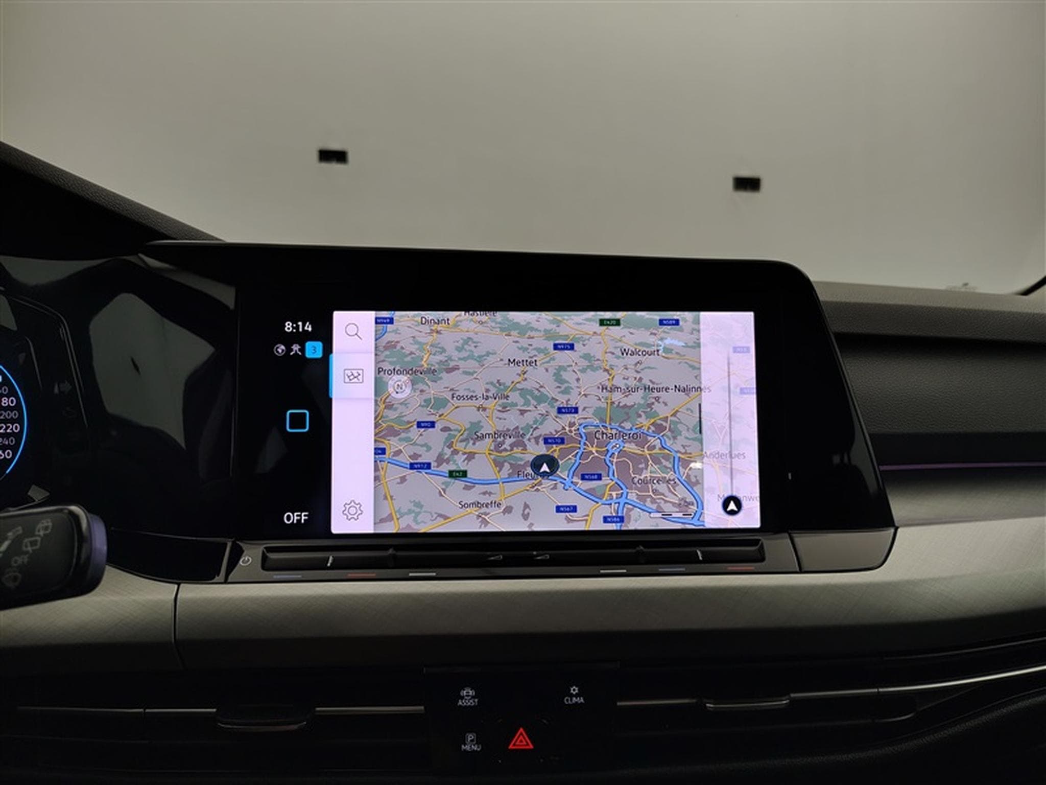 VW Golf 1.0 eTSI Life DSG NAVI / FULL LED / CARPLAY (2023) - Photo 11