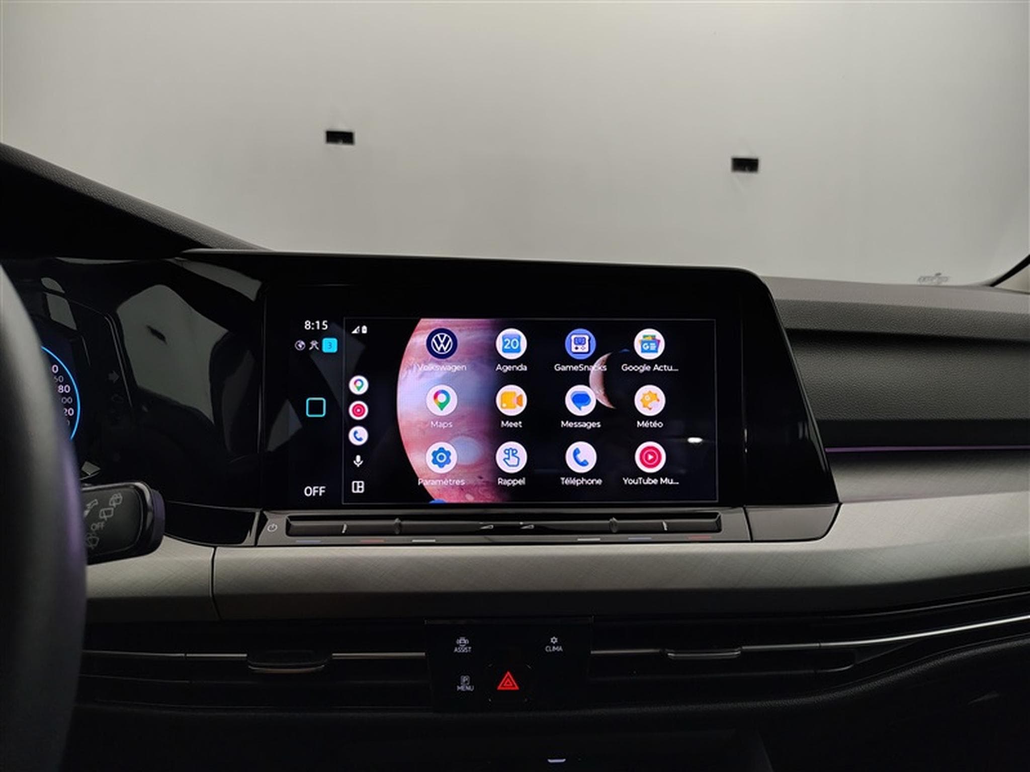 VW Golf 1.0 eTSI Life DSG NAVI / FULL LED / CARPLAY (2023) - Photo 20