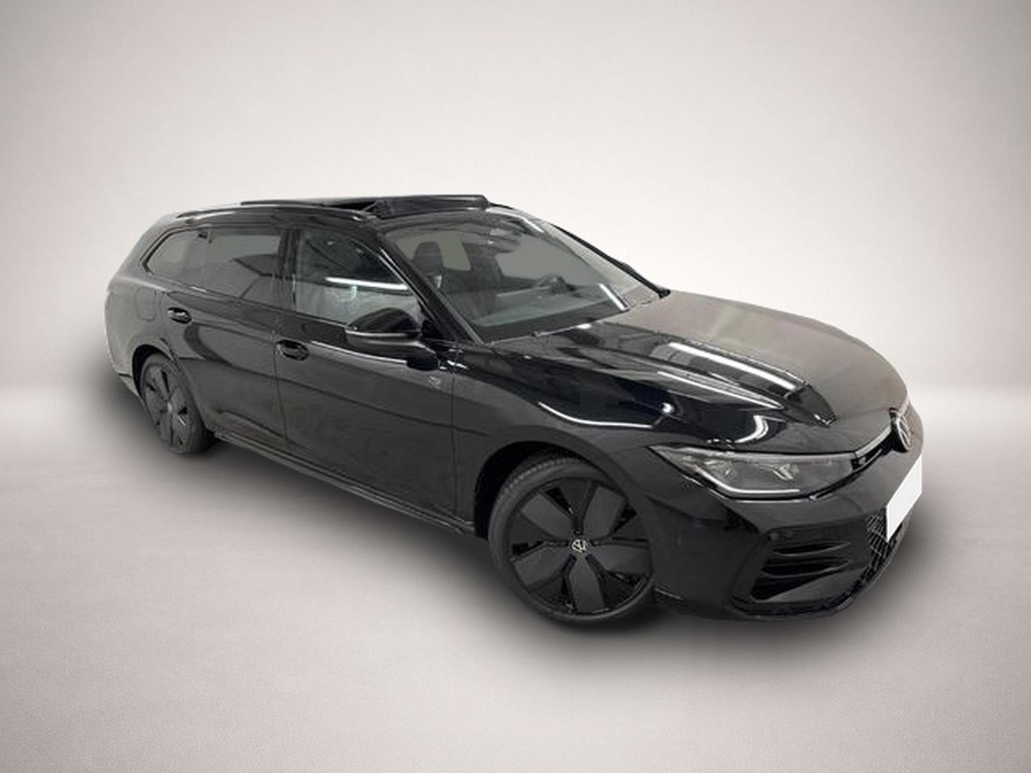 VW Passat (2026) - Photo 1