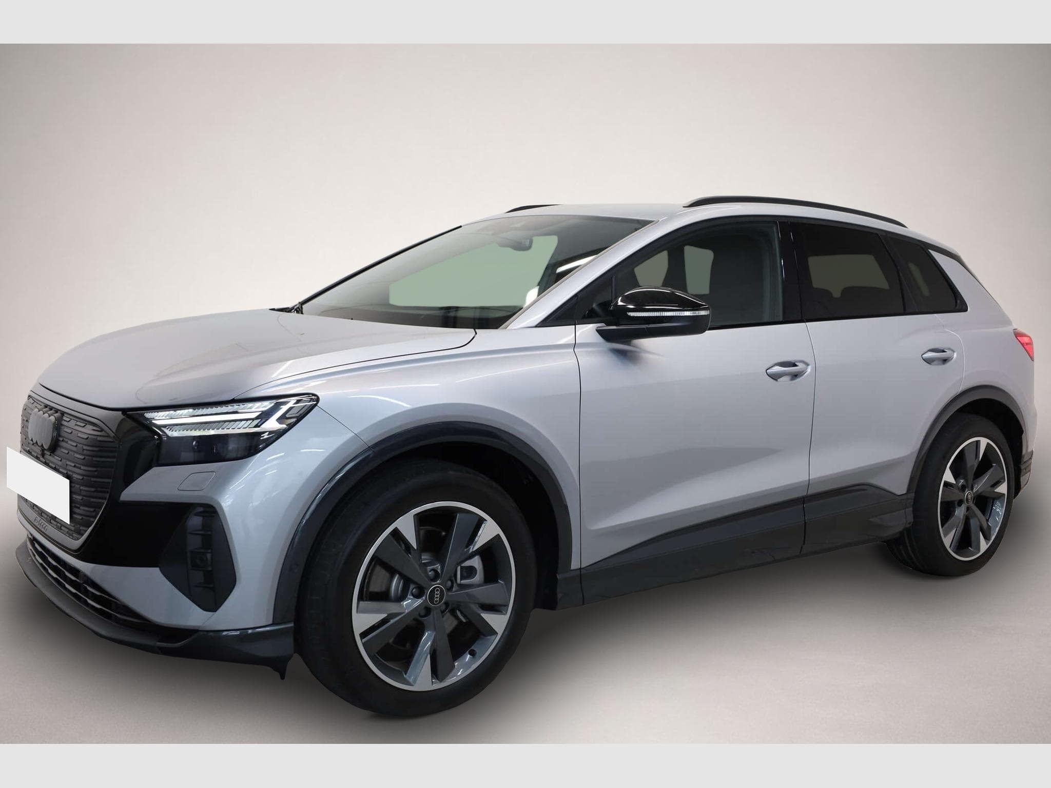 Audi e-tron (2024) - Photo 1