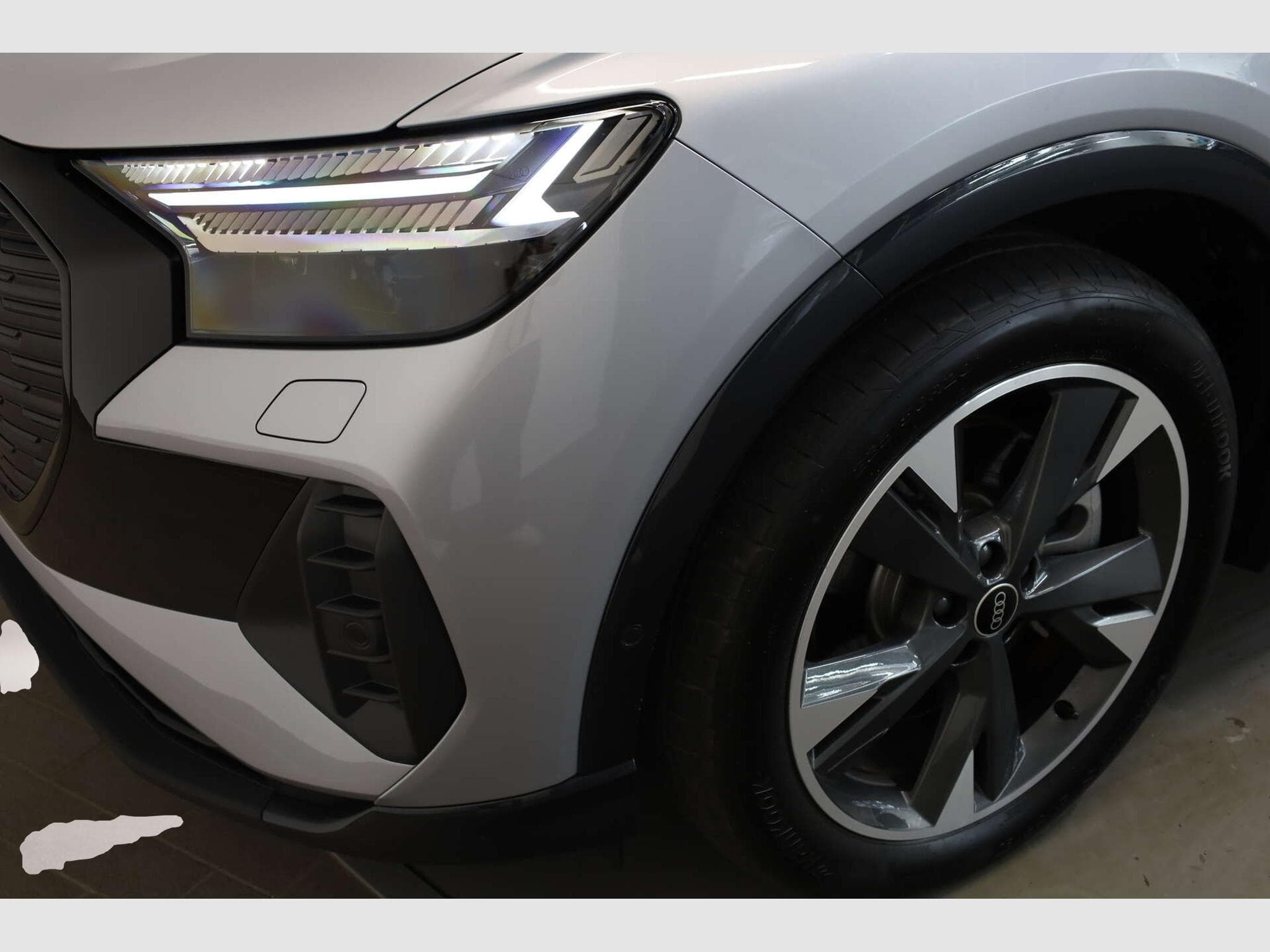 Audi e-tron (2024) - Photo 6