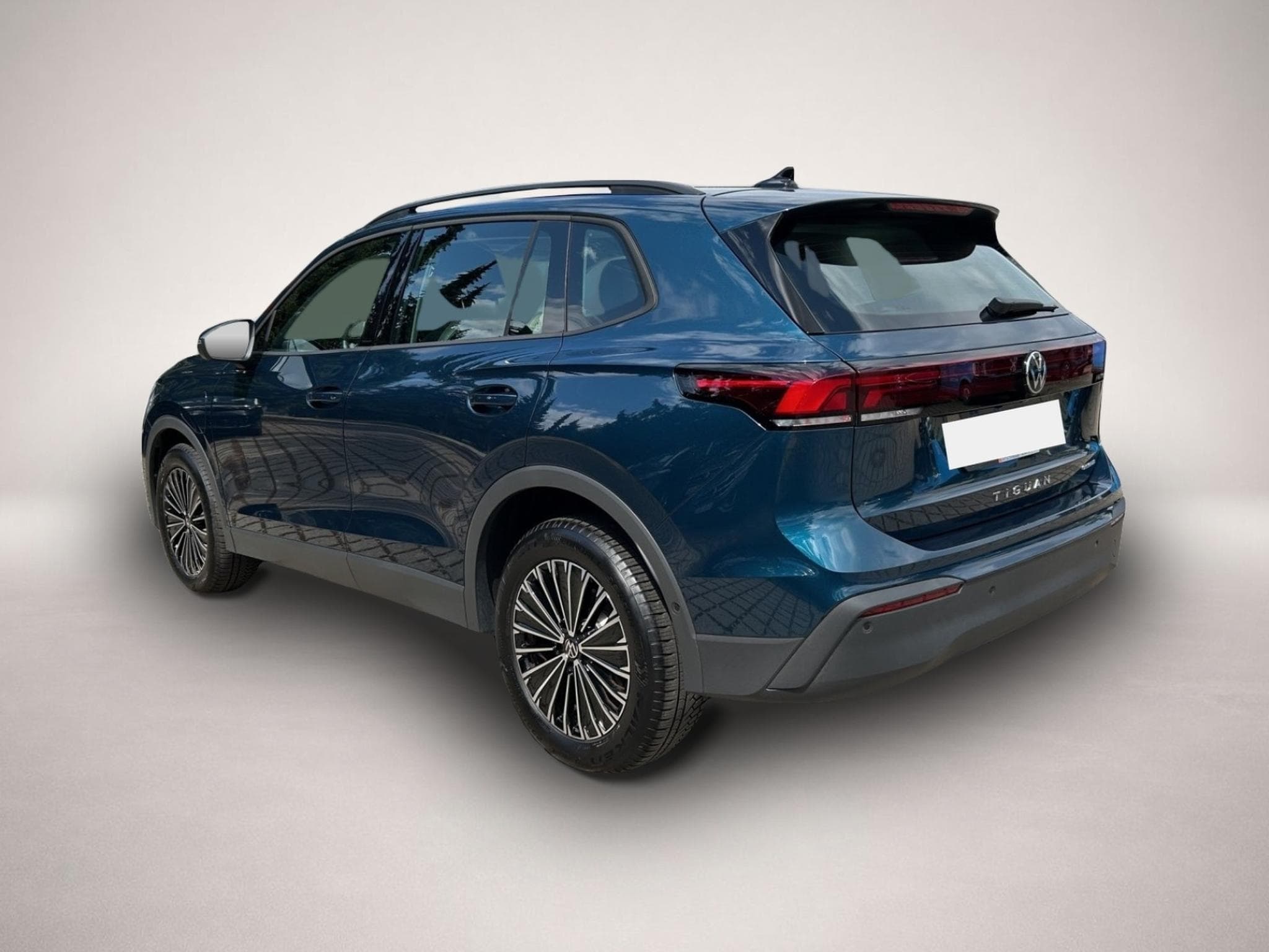 VW Tiguan (2025) - Photo 5