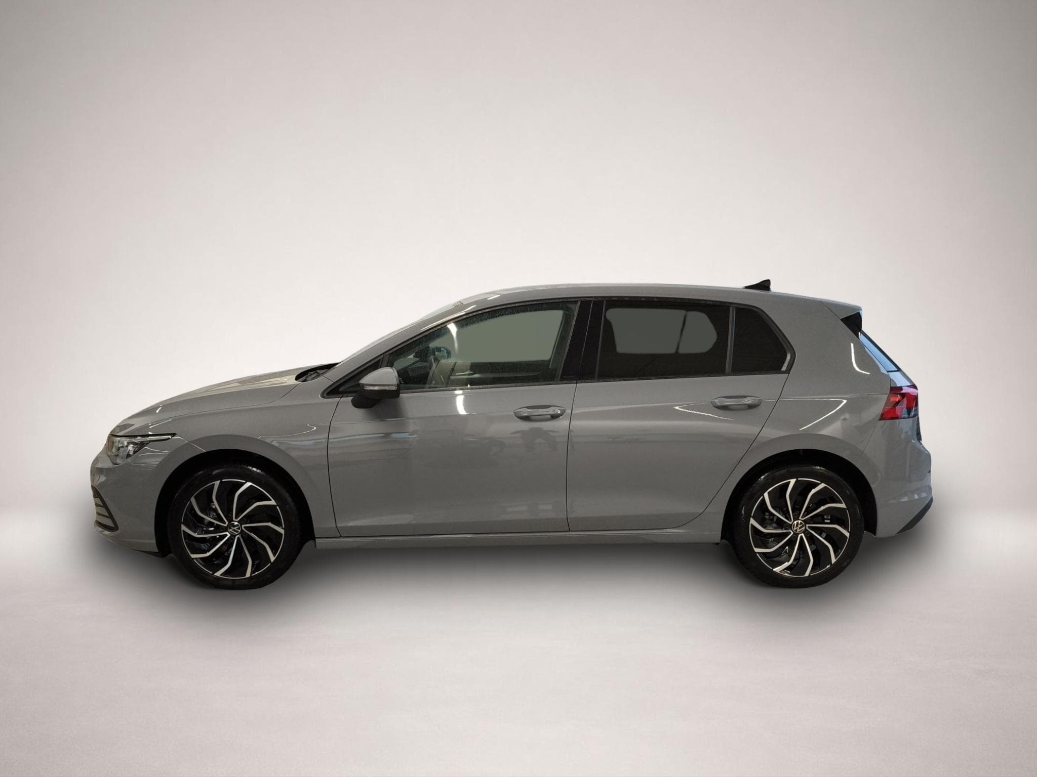 VW Golf (2023) - Photo 3
