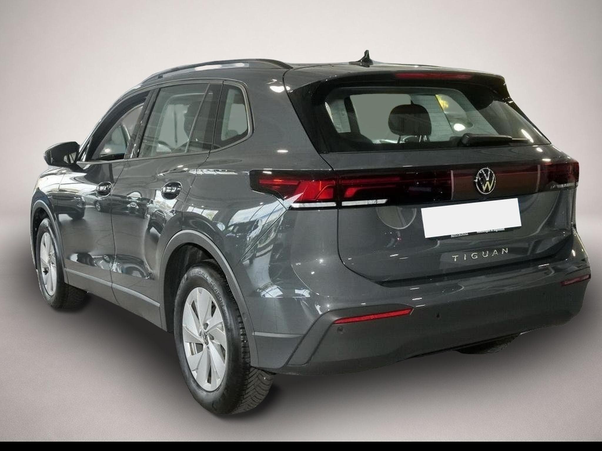 VW Tiguan (2025) - Photo 2