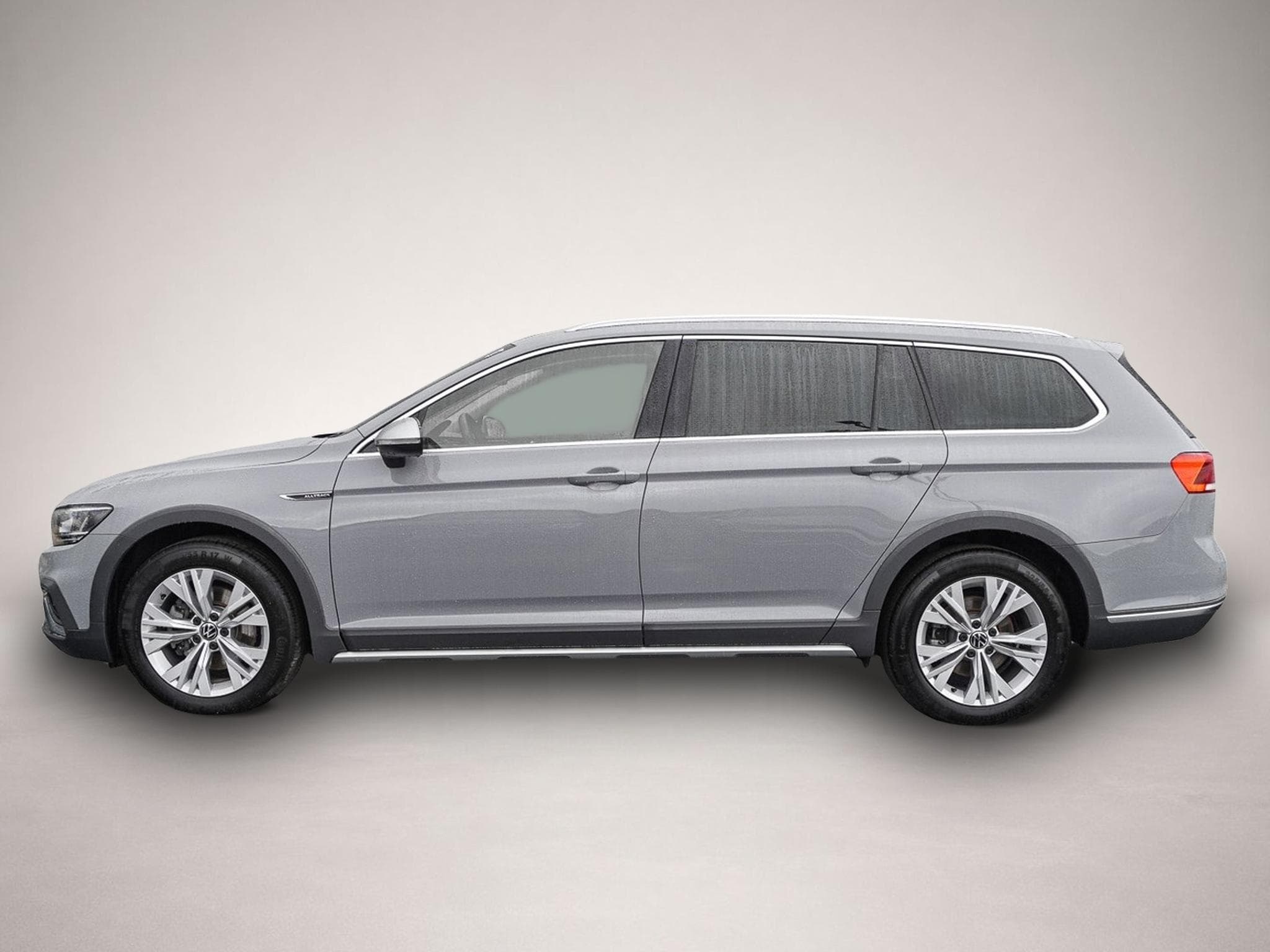 VW Passat (2024) - Photo 4