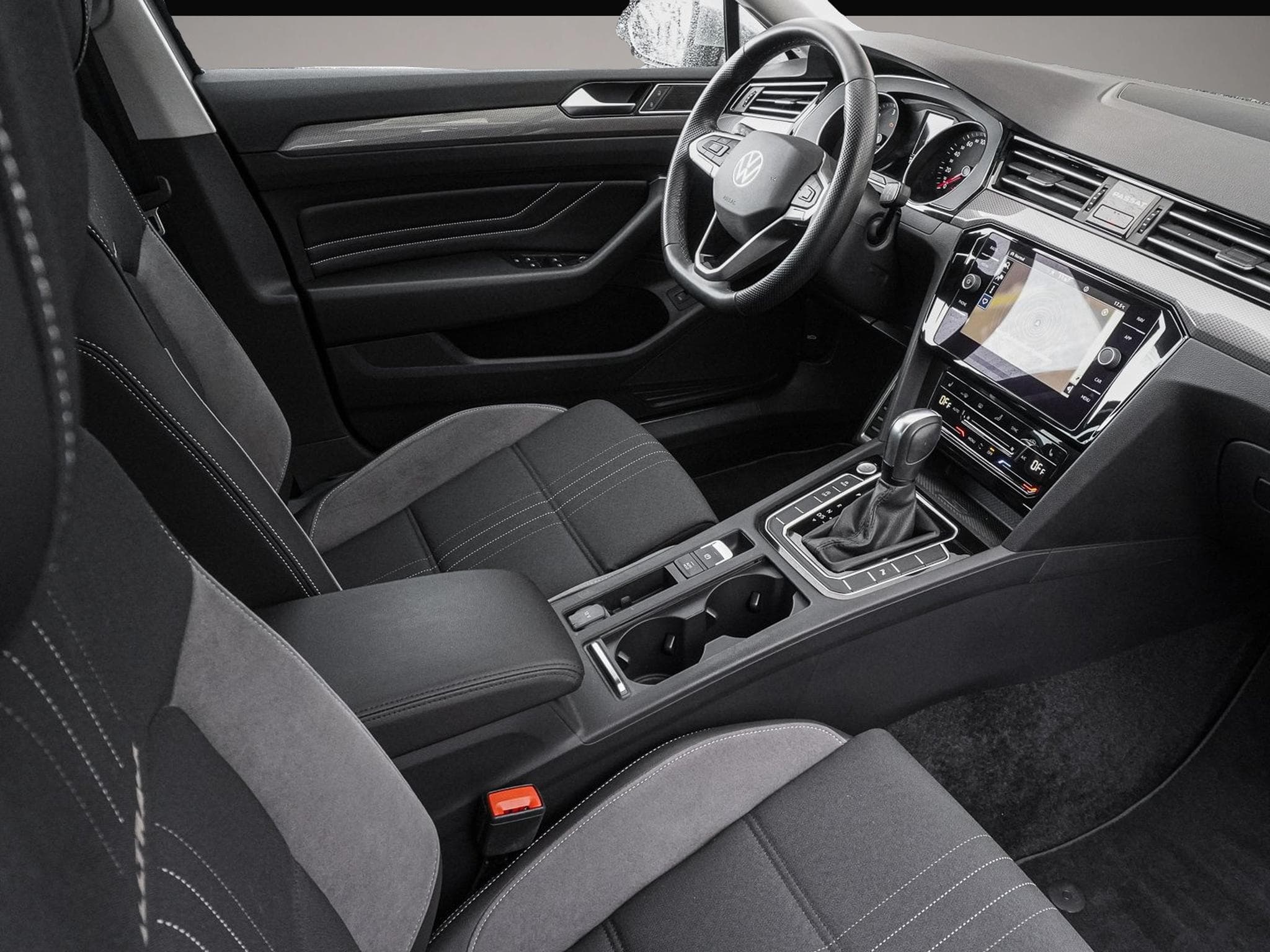 VW Passat (2024) - Photo 6