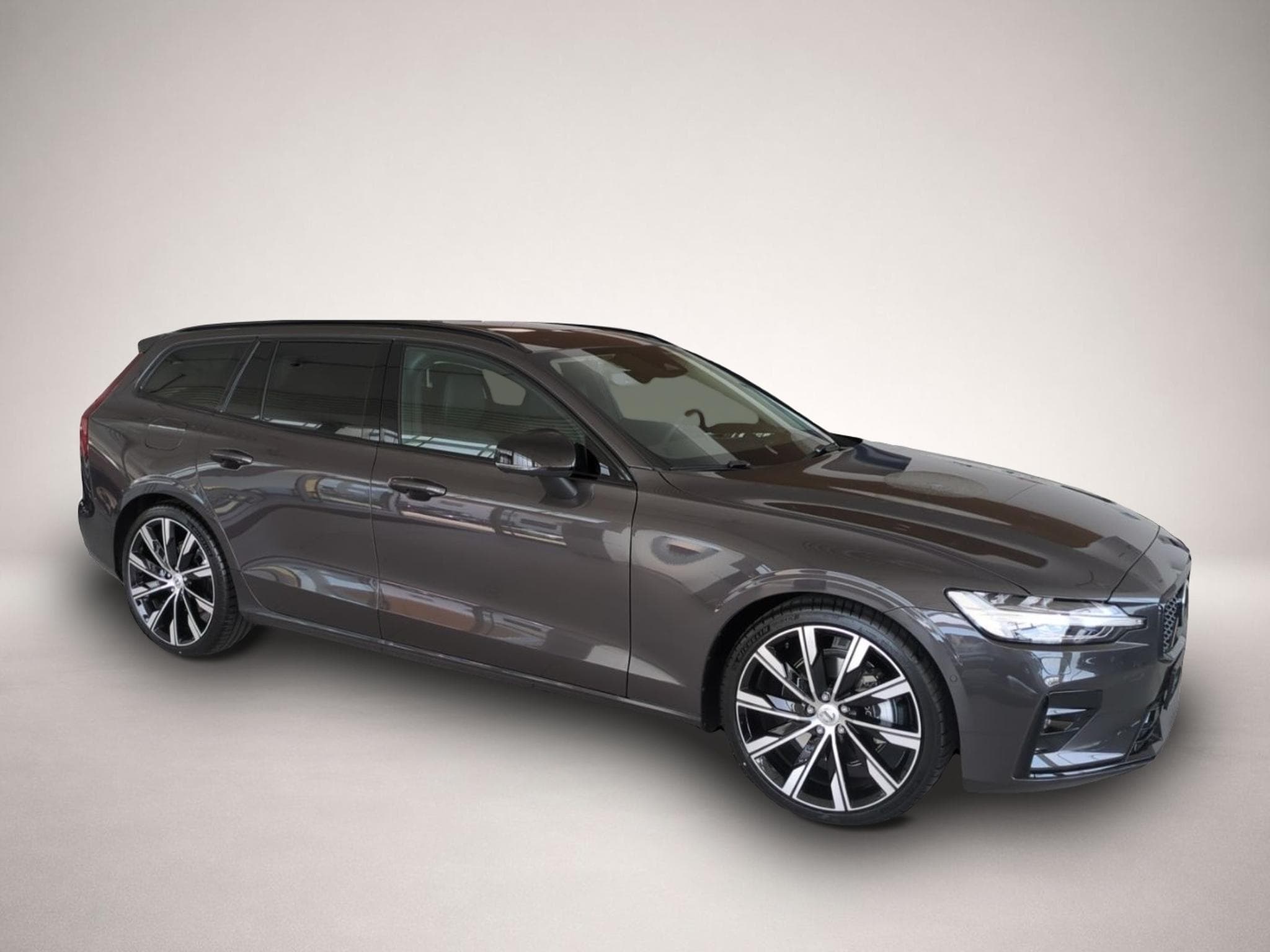 Volvo V60 (2024) - Photo 6