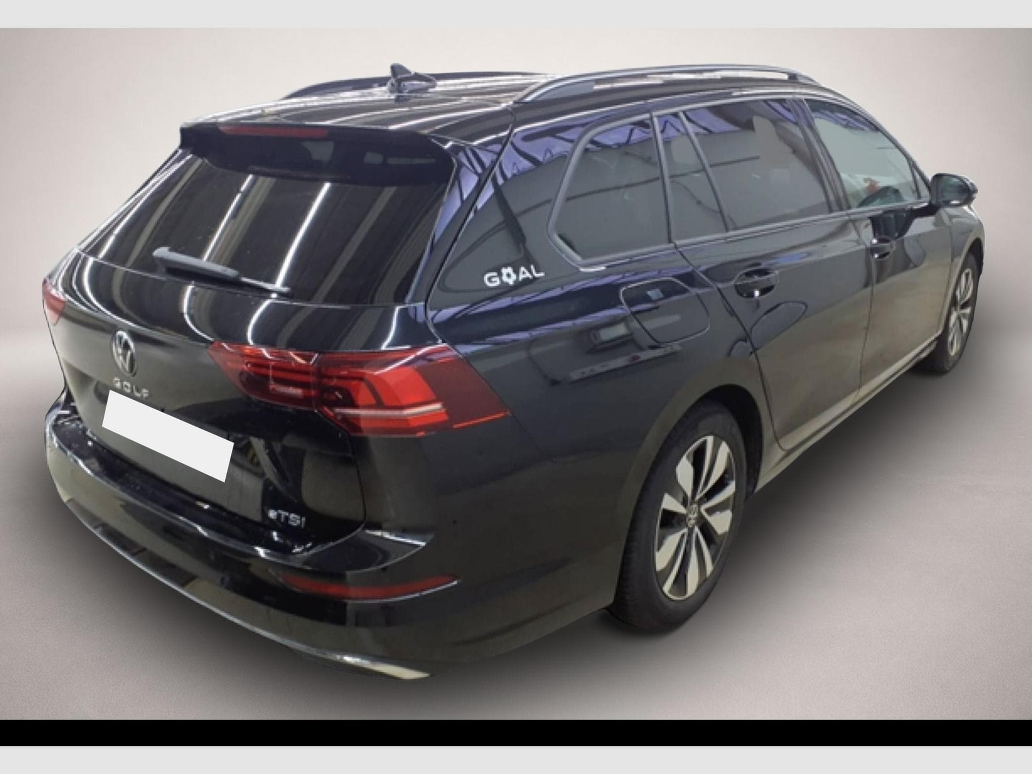 VW Golf (2025) - Photo 1