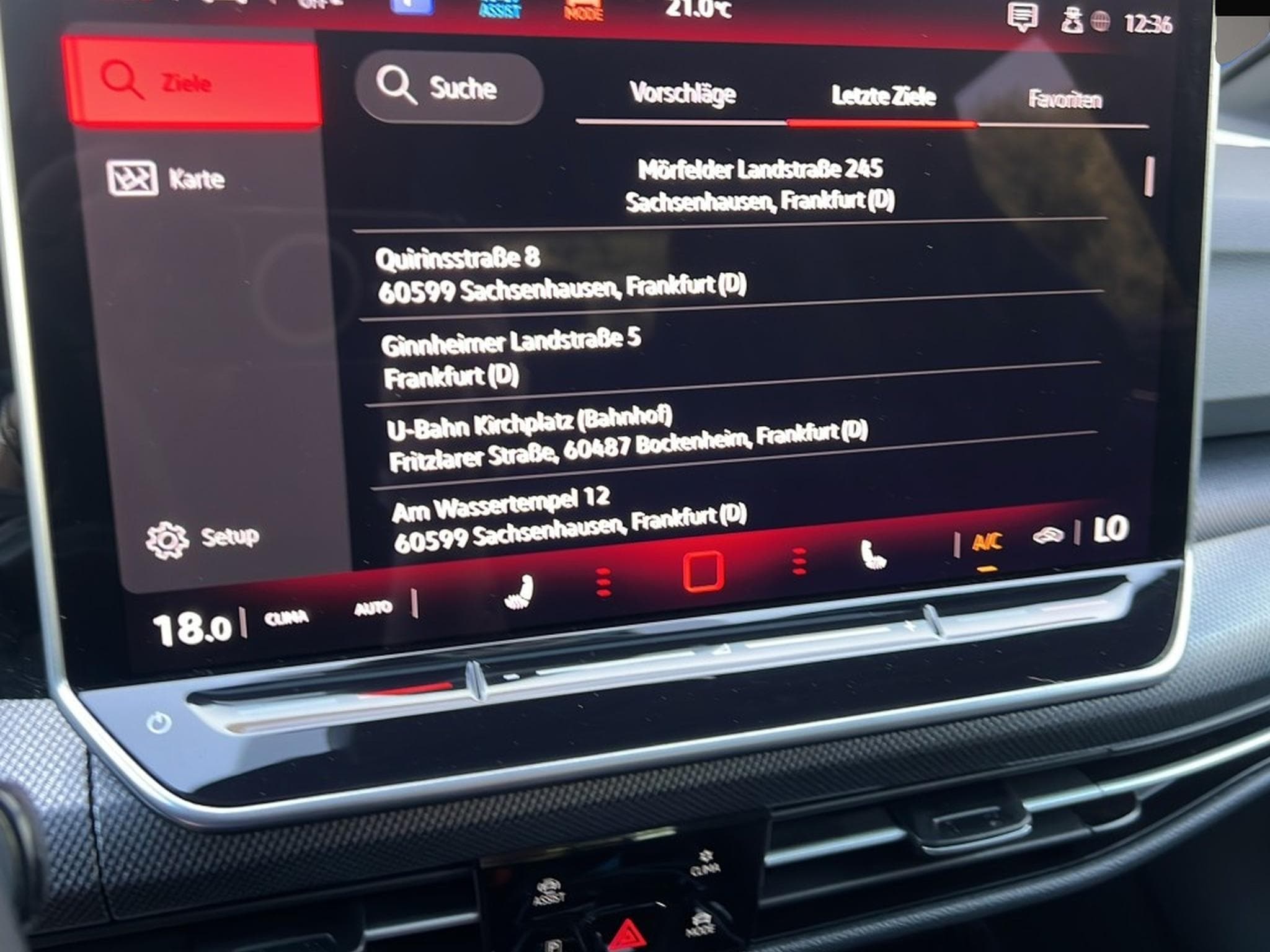 VW Golf (2024) - Photo 5