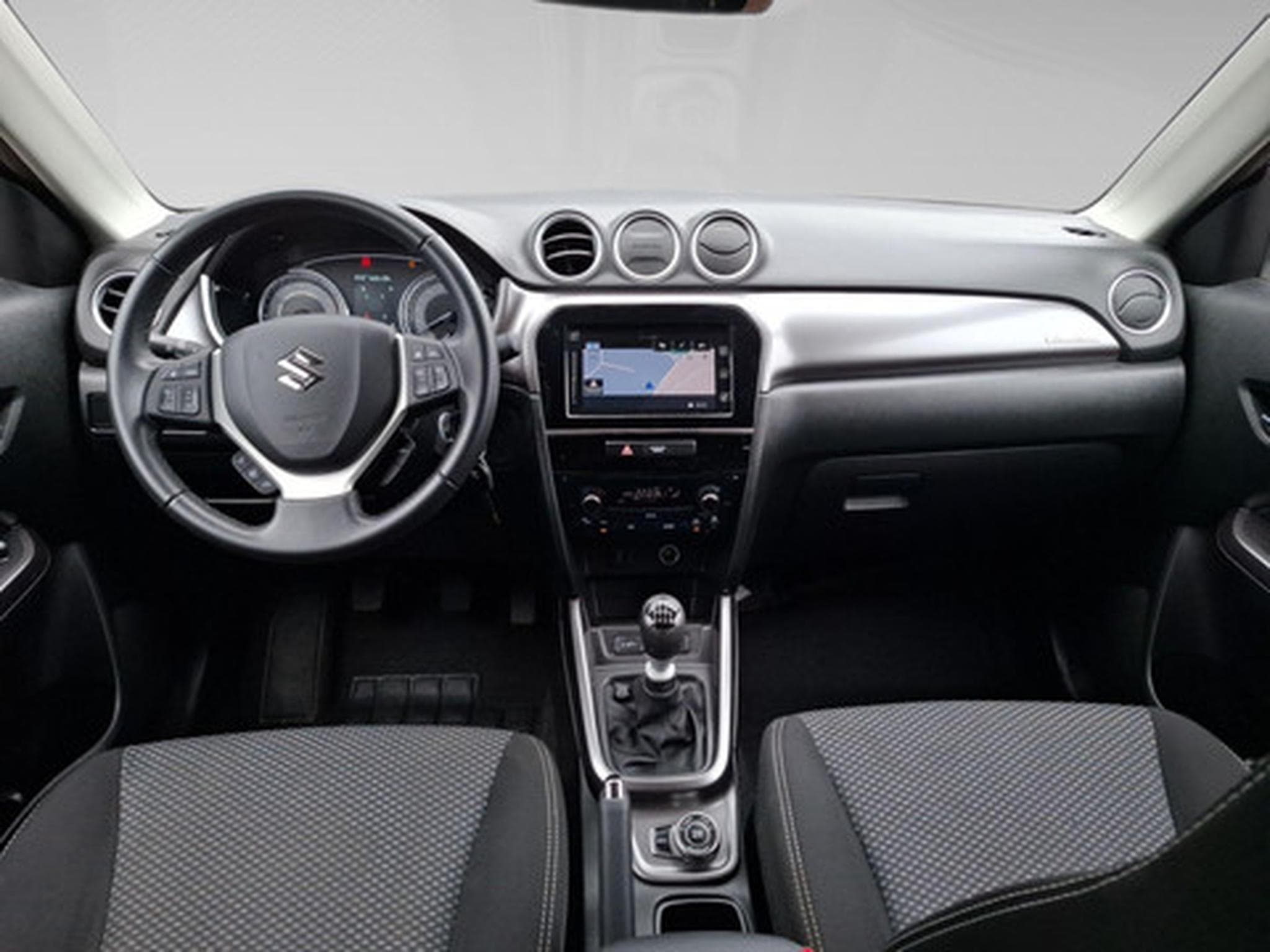 Suzuki Grand Vitara 1.4 Luxe+ MHEV 4WD (2023) - Photo 5