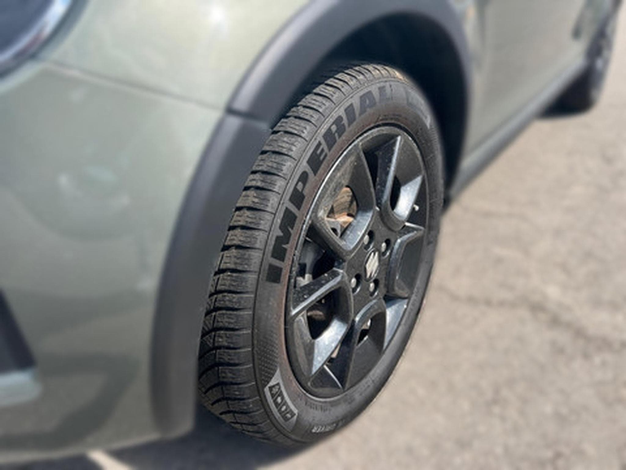 Suzuki Ignis IGNIS (2021) - Photo 14