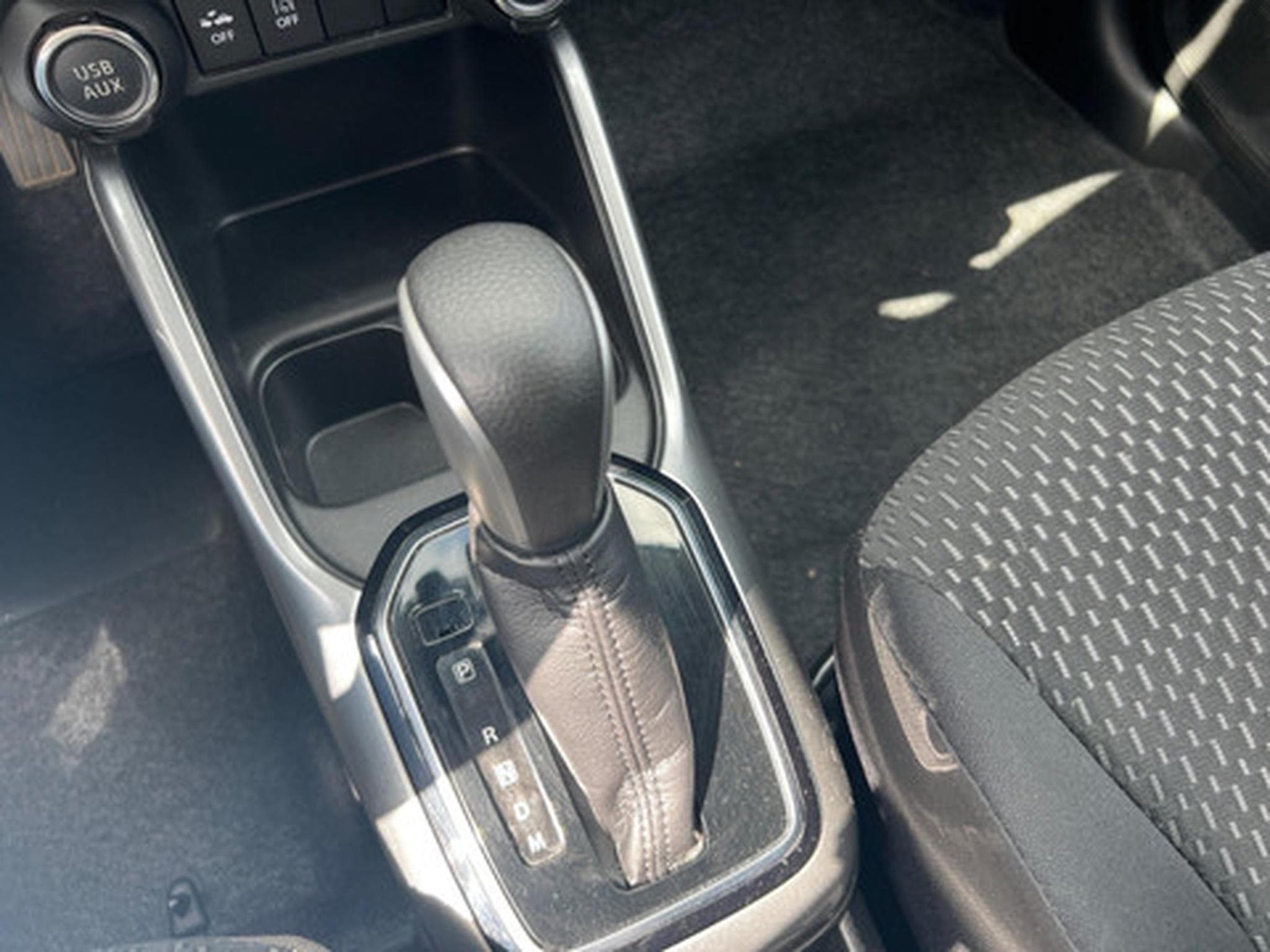 Suzuki Ignis IGNIS (2021) - Photo 17