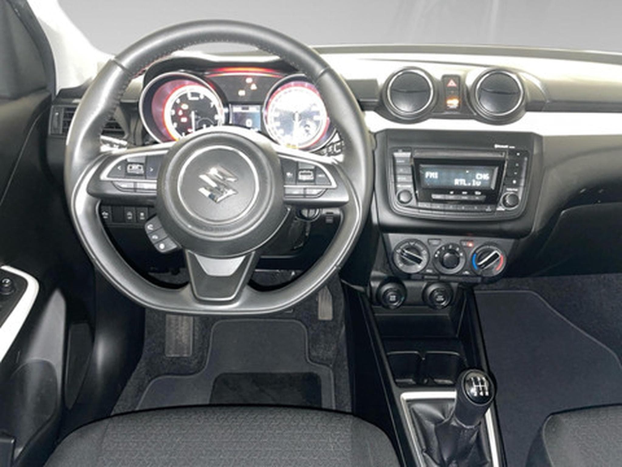 Suzuki Swift 1.2 Grand Luxe (2021) - Foto 6