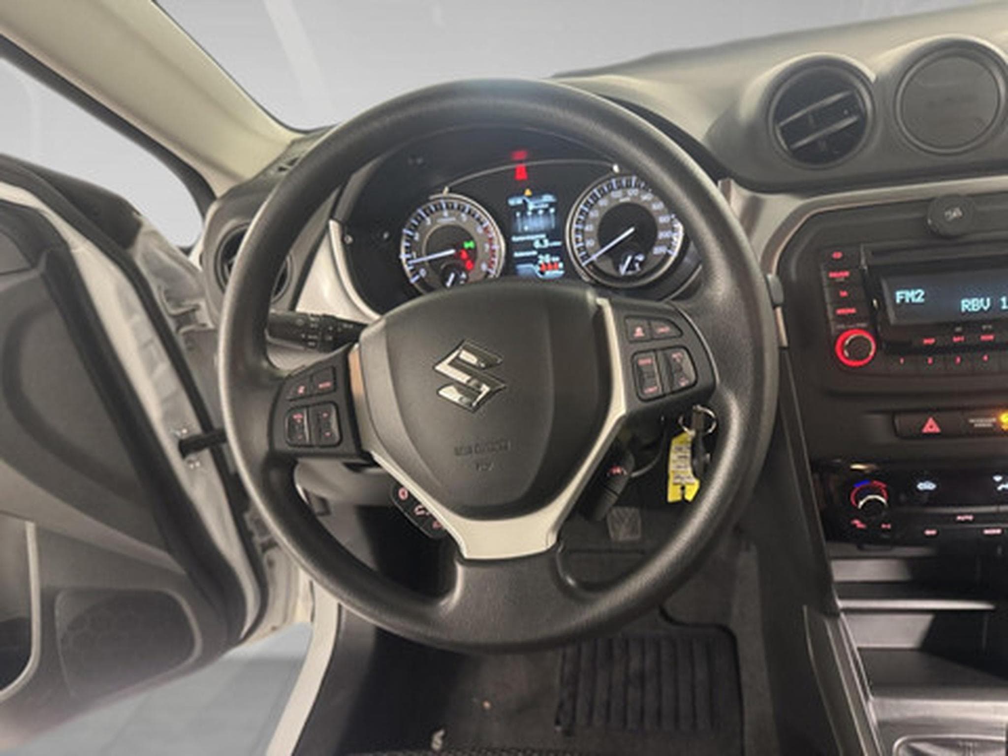 Suzuki Grand Vitara 1.4 Luxe MHEV 2WD (2025) - Photo 6