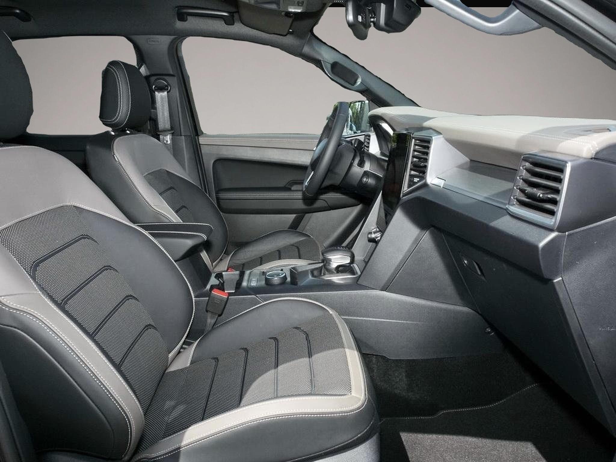 VW Amarok (2024) - Photo 4