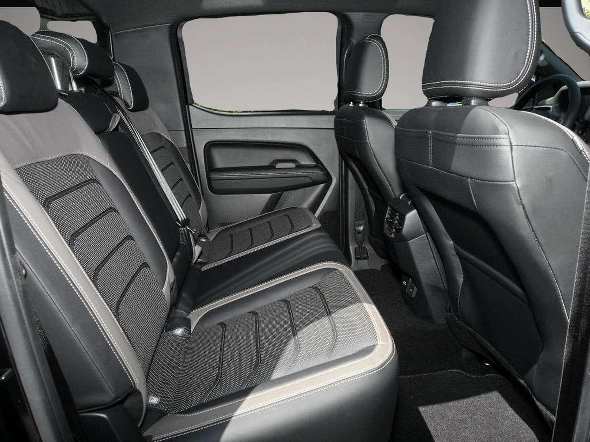 VW Amarok (2024) - Photo 5