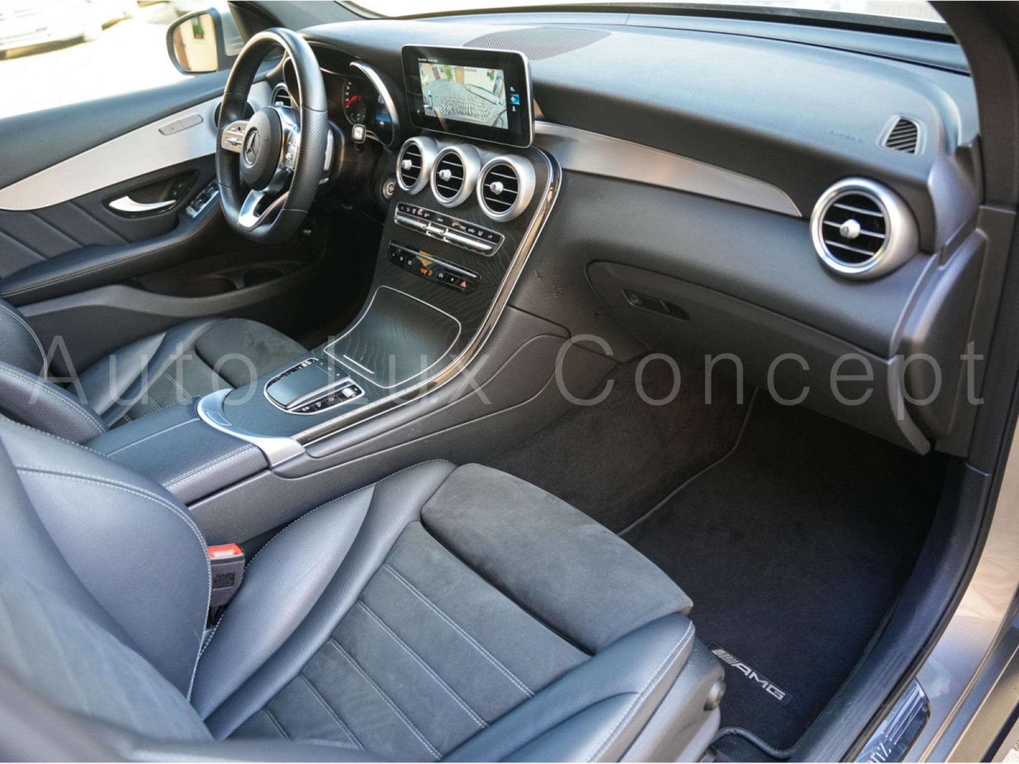 Mercedes GLC 300 d 4MATIC AMG Line (2021) - Photo 6