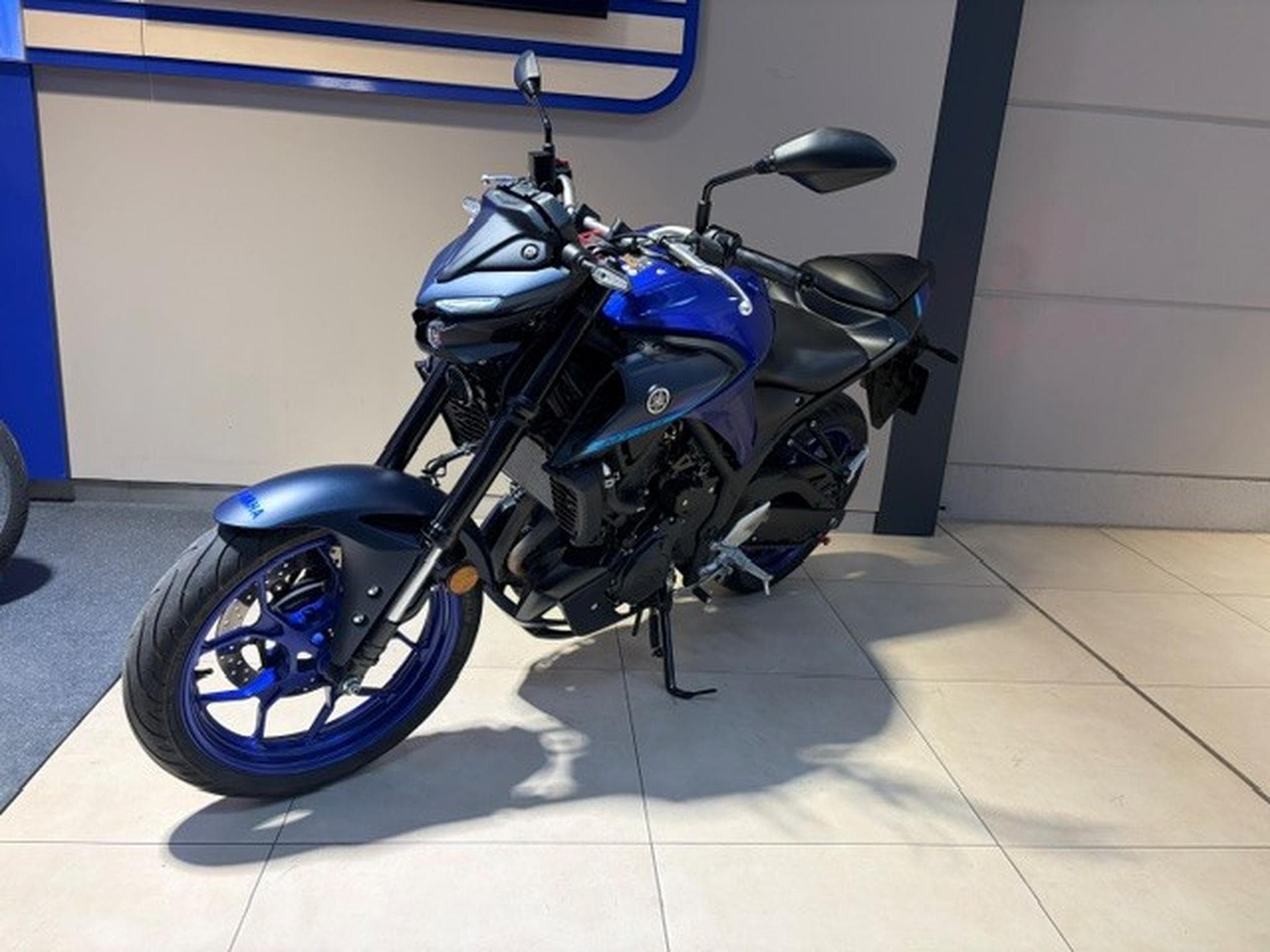 Yamaha MT03 (2023) - Photo 2