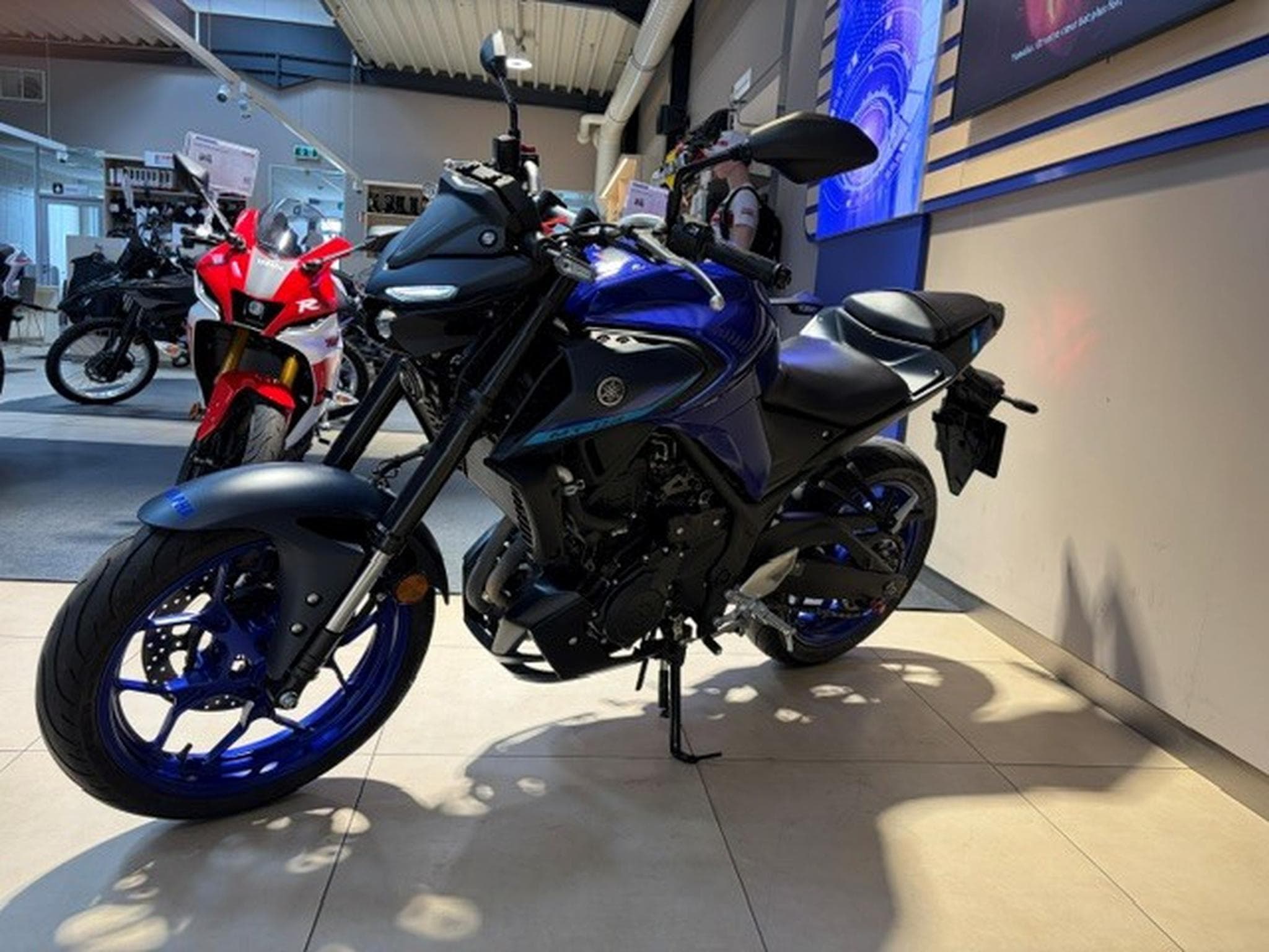 Yamaha MT03 (2023) - Photo 7