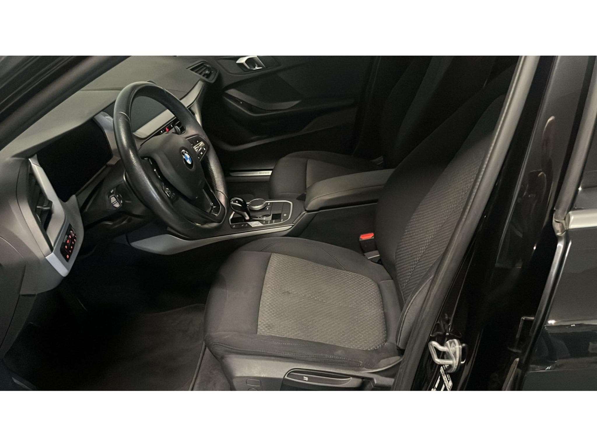 BMW 116 1.5-DIESEL  116CH DKG7 (2022) - Photo 6