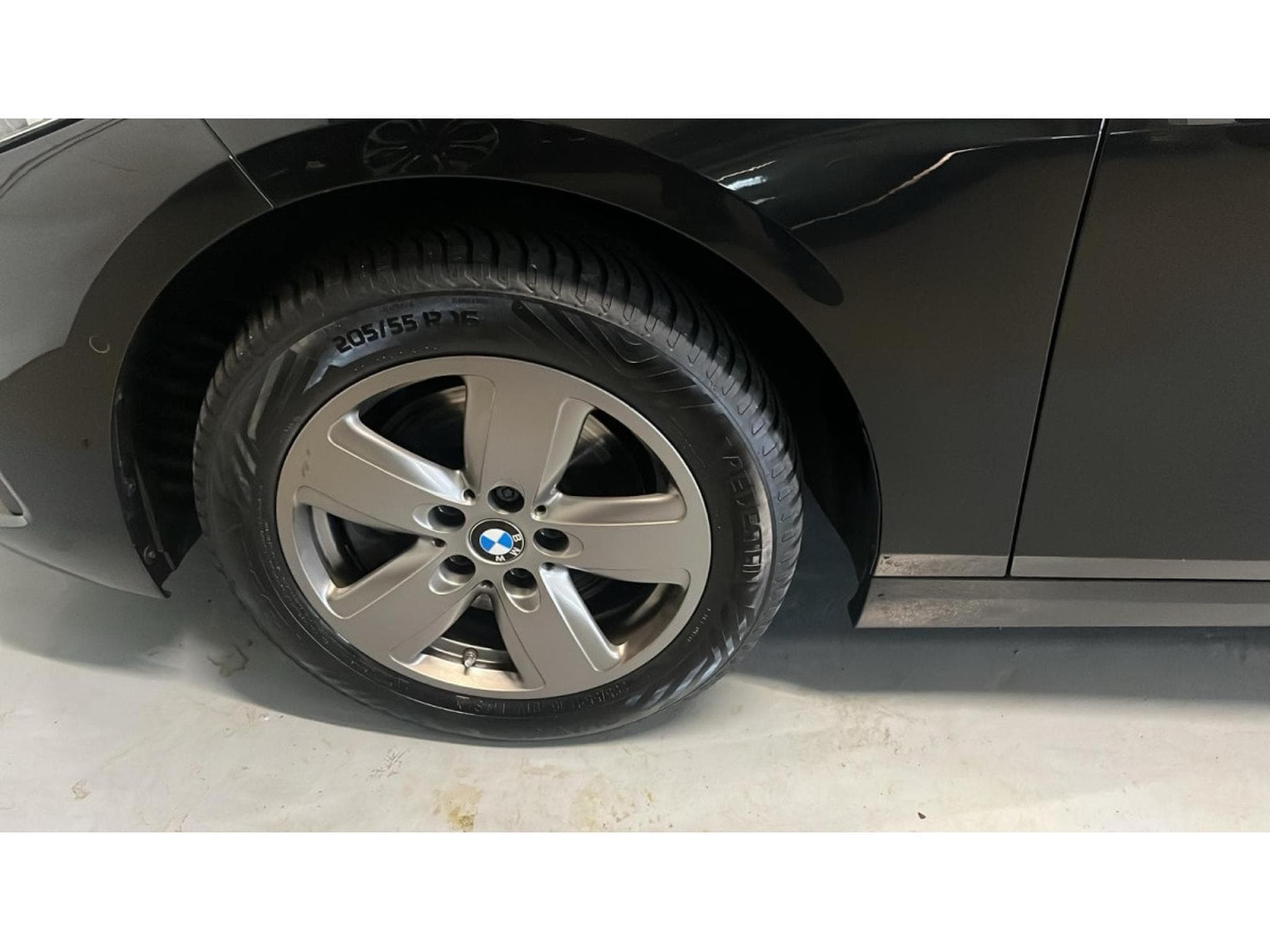 BMW 116 1.5-DIESEL  116CH DKG7 (2022) - Photo 8