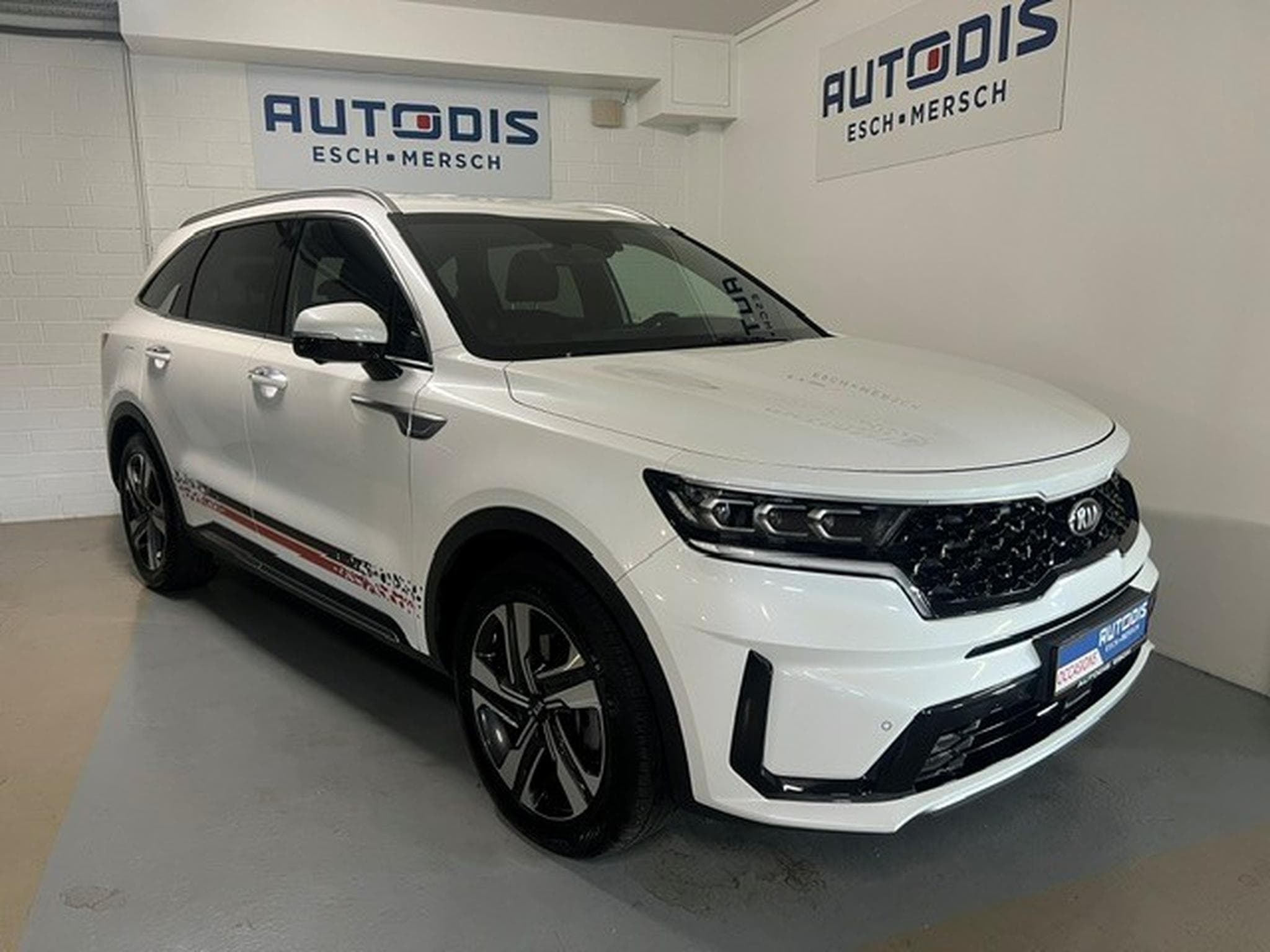 Kia Sorento 1.6 TGDI PLATINUM PLUG-IN HYBRID RECHEARGEABLE 4WD AUT (2021) - Photo 1