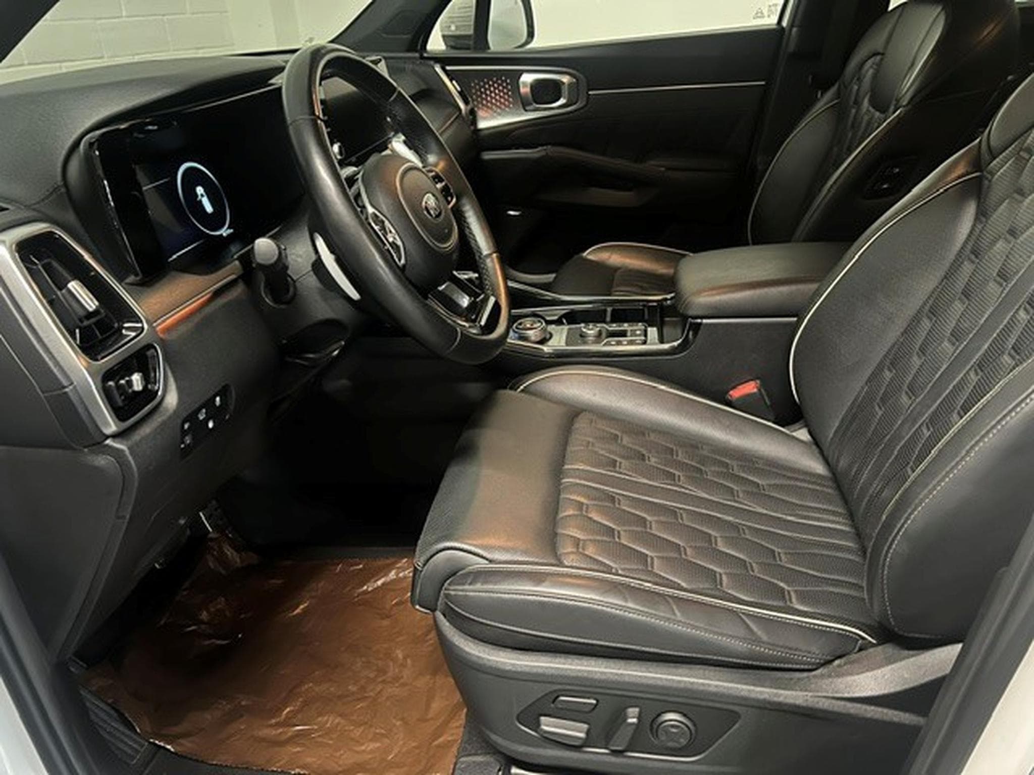 Kia Sorento 1.6 TGDI PLATINUM PLUG-IN HYBRID RECHEARGEABLE 4WD AUT (2021) - Photo 6