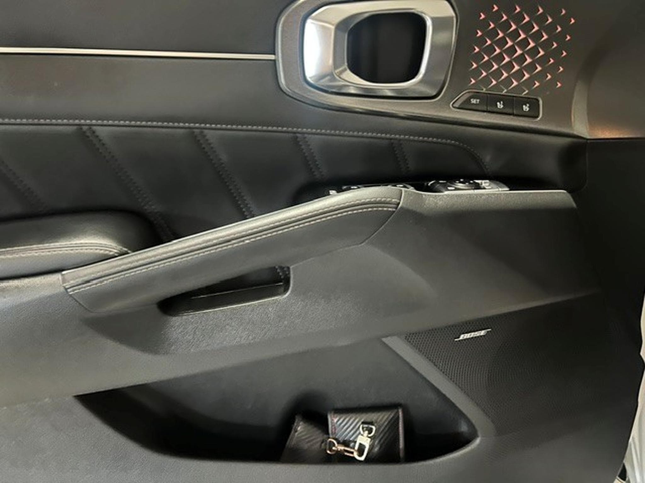 Kia Sorento 1.6 TGDI PLATINUM PLUG-IN HYBRID RECHEARGEABLE 4WD AUT (2021) - Photo 9