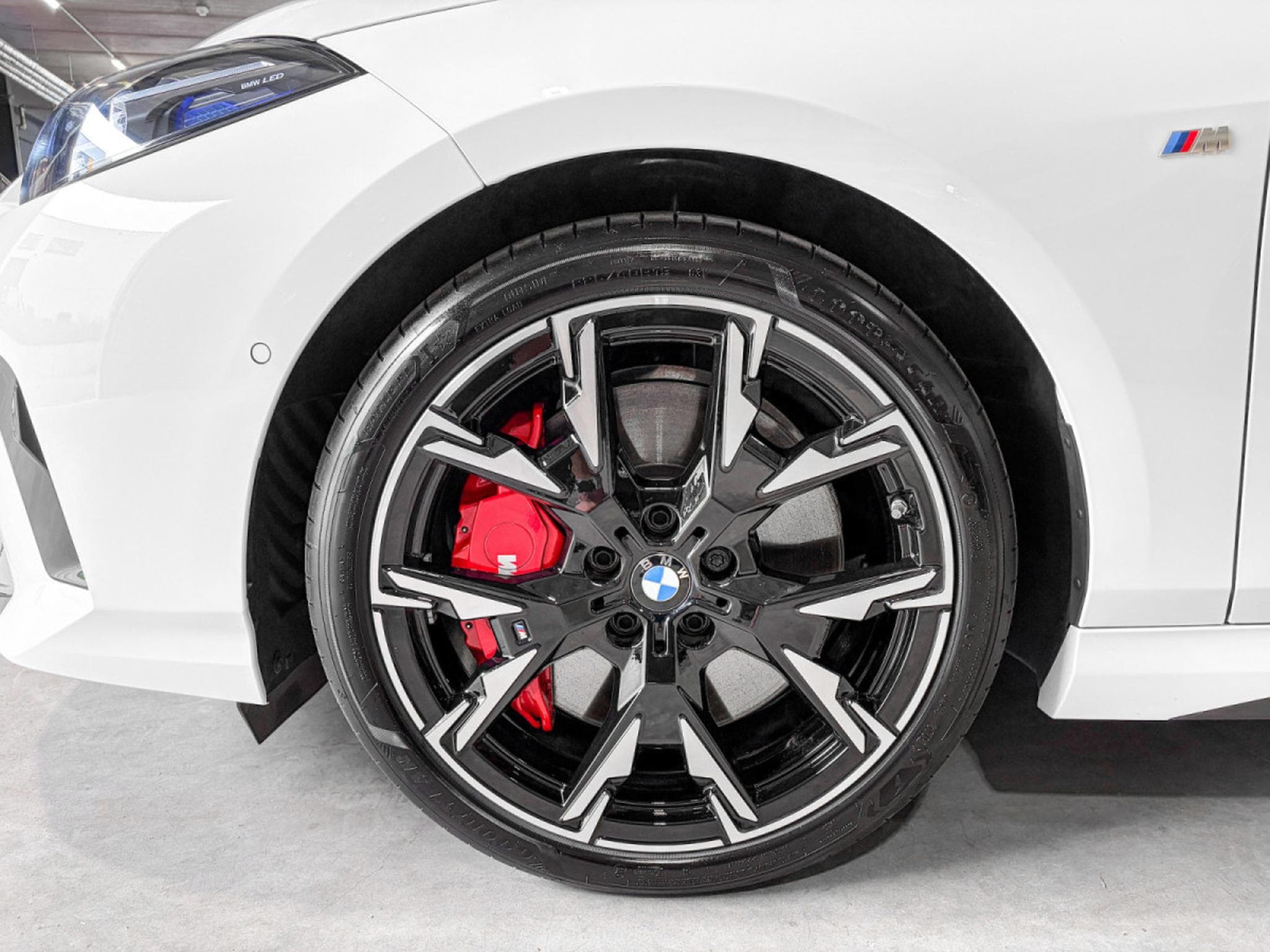 BMW 120 120 i Limousine 120 M Sport/Mild Hybride (2025) - Photo 21