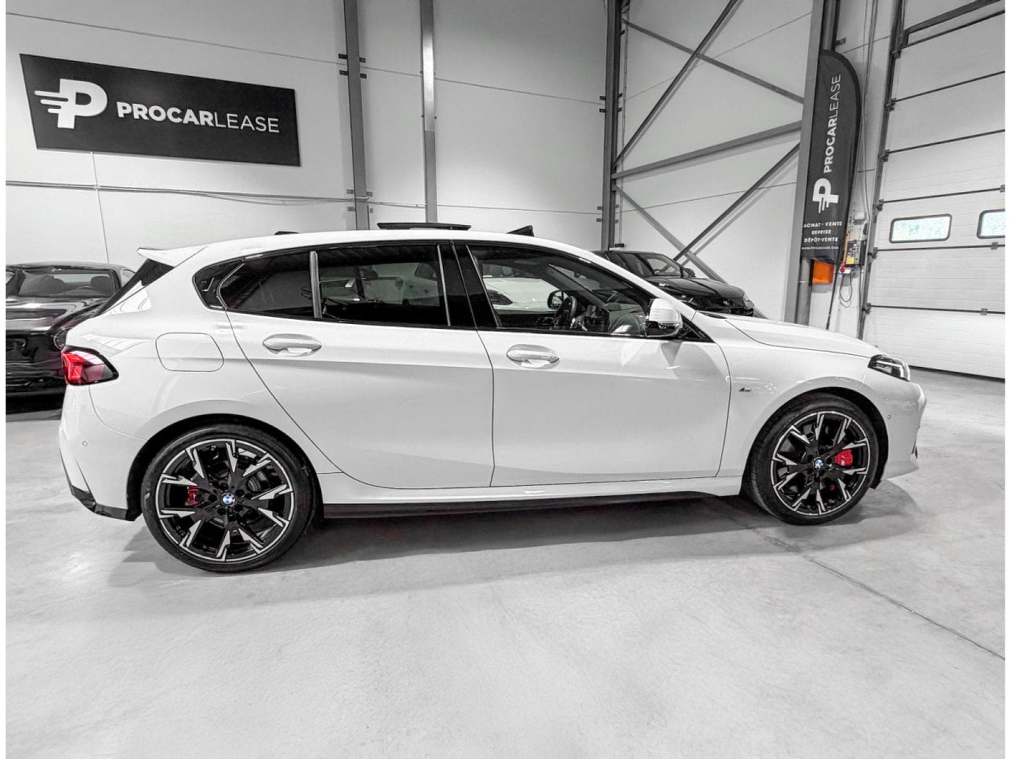 BMW 120 120 i Limousine 120 M Sport/Mild Hybride (2025) - Photo 9