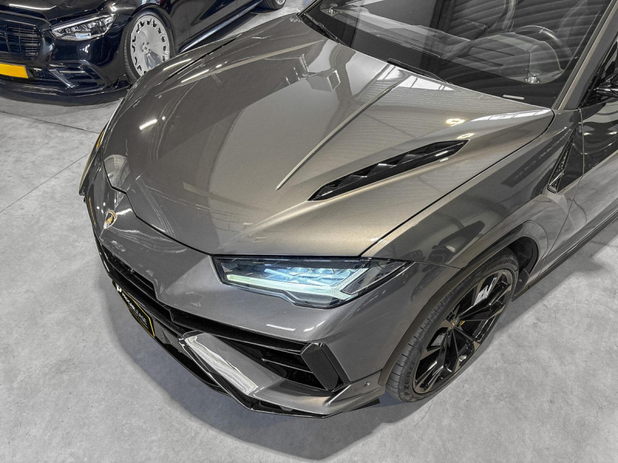 Lamborghini Urus URUS S | Bang & Olufsen 3D | Carbone | 23" (2023) - Photo 18
